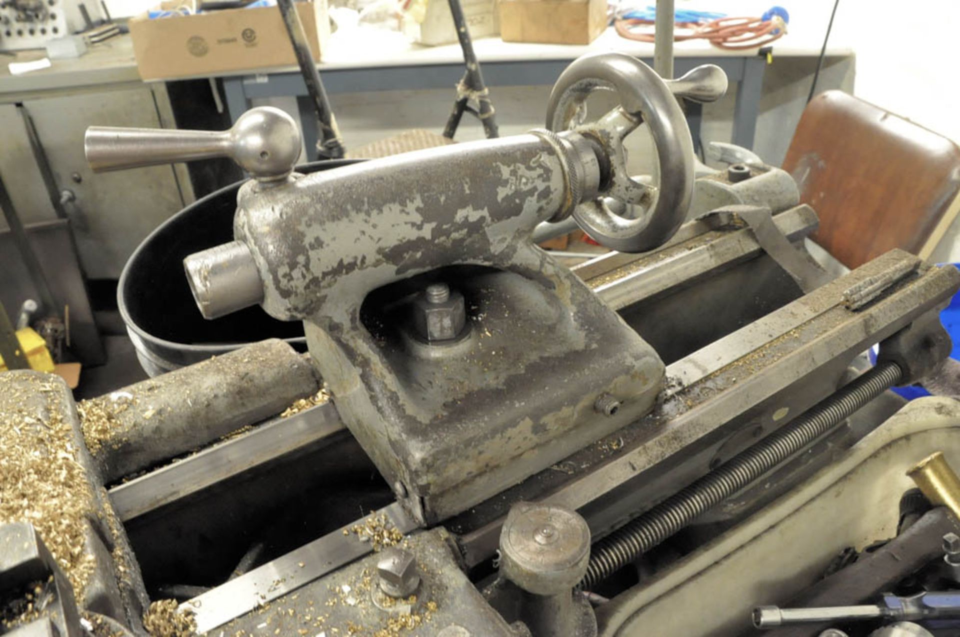 SOUTH BEND CAT. NO. CL187RR, BELT DRIVEN LATHE, 6" 3-JAW CHUCK, STANDARD TOOL POST, TAIL STOCK, - Image 3 of 7