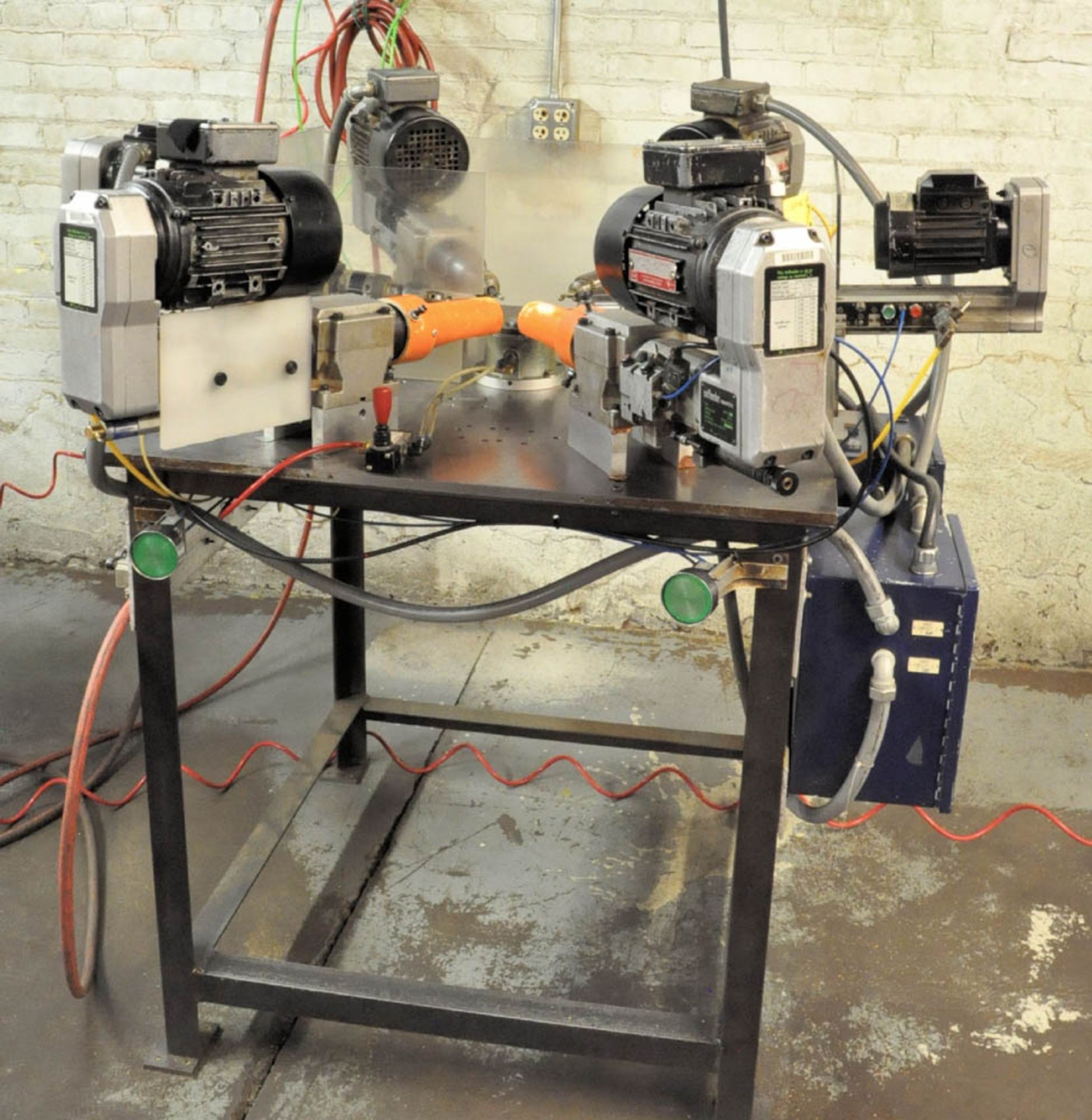 CUSTOM FABRICATED 6-HEAD SINGLE STATION DRILLING OPERATION, WITH SELFEEDER NEWTRIC HEADS, PUSH - Image 2 of 3