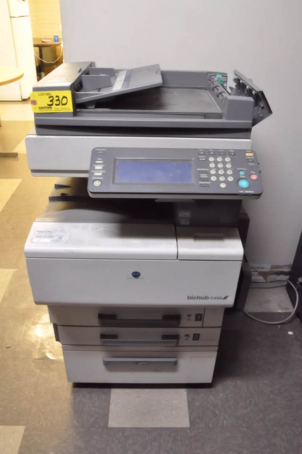 KONICA MINOLTA BIZHUB C450 COPIER, (NOT IN SERVICE)