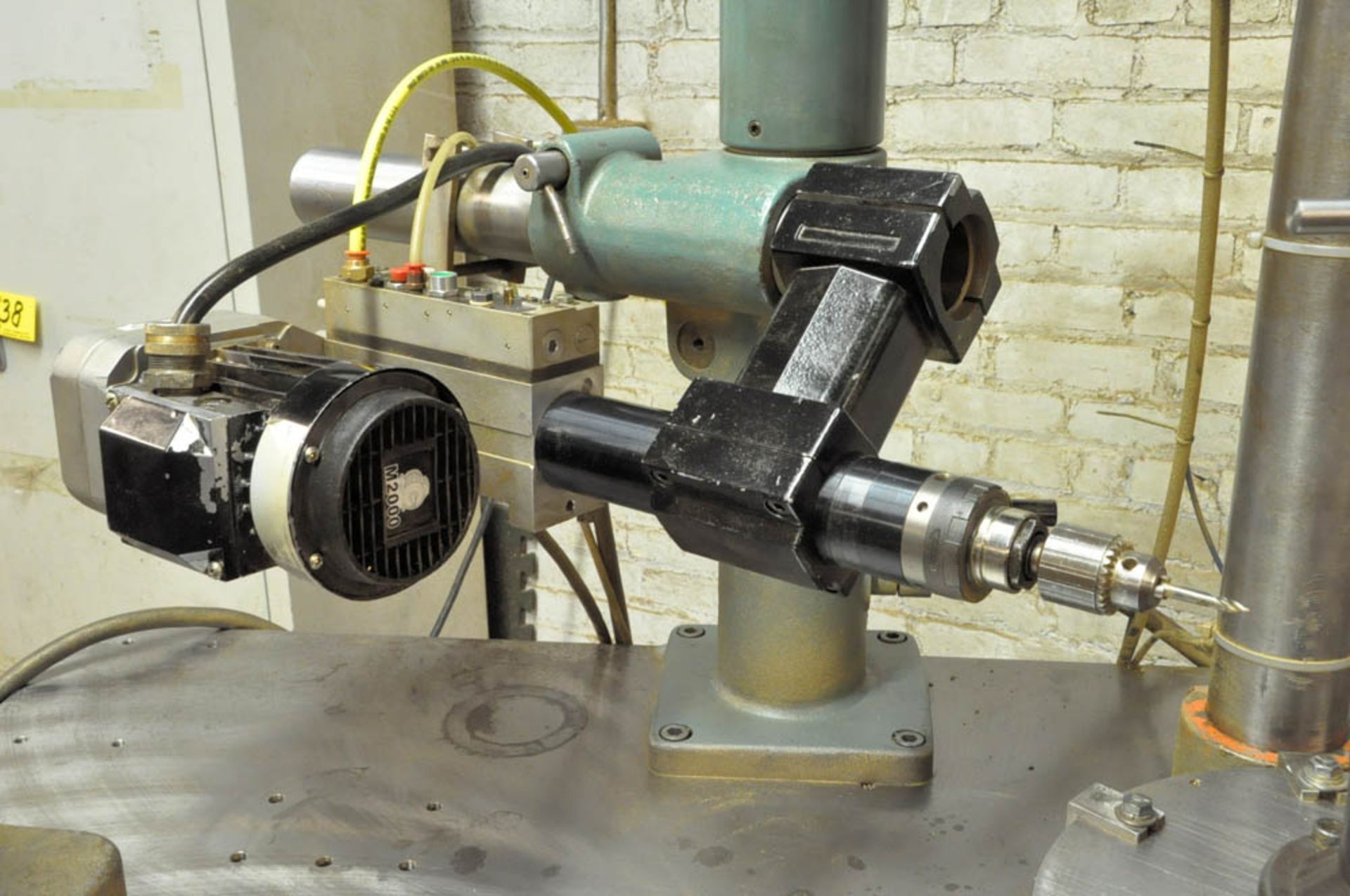 CUSTOM FABRICATED 2-HEAD SINGLE STATION DRILLING OPERATION, WITH DESOUTTER DRILL HEADS, PUSH - Image 2 of 4