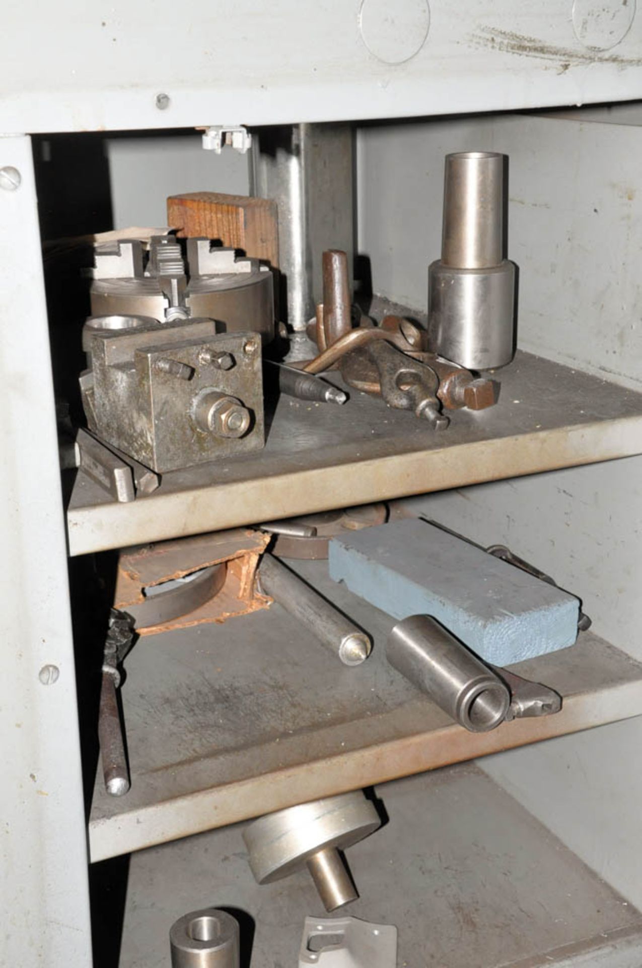 SOUTH BEND CAT. NO. CL187RR, BELT DRIVEN LATHE, 6" 3-JAW CHUCK, STANDARD TOOL POST, TAIL STOCK, - Image 6 of 7