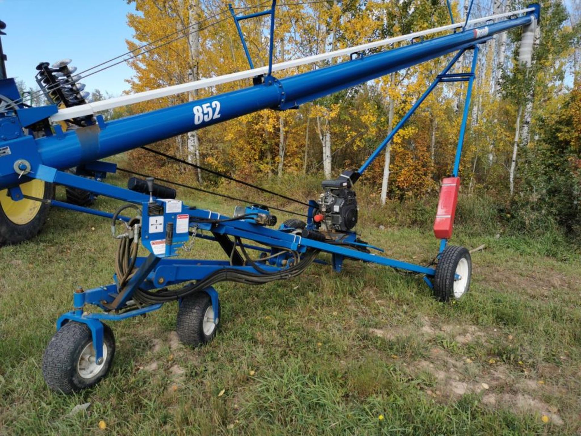 852 Brandt Supercharged Self Mover Auger 30hp Kohler Eng - Image 2 of 7