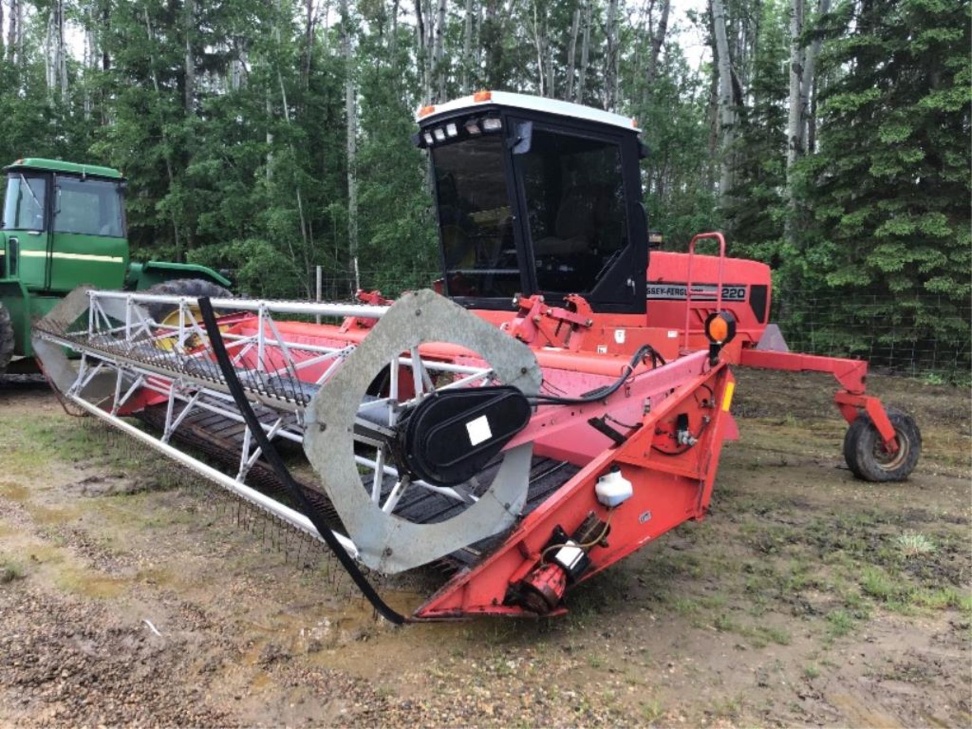 Massey Ferguson 220 22ft Swather sn F22164 Pickup Reel, 1882hrs, 21.5L-16.1SL fr, (Please Note: This - Image 2 of 2