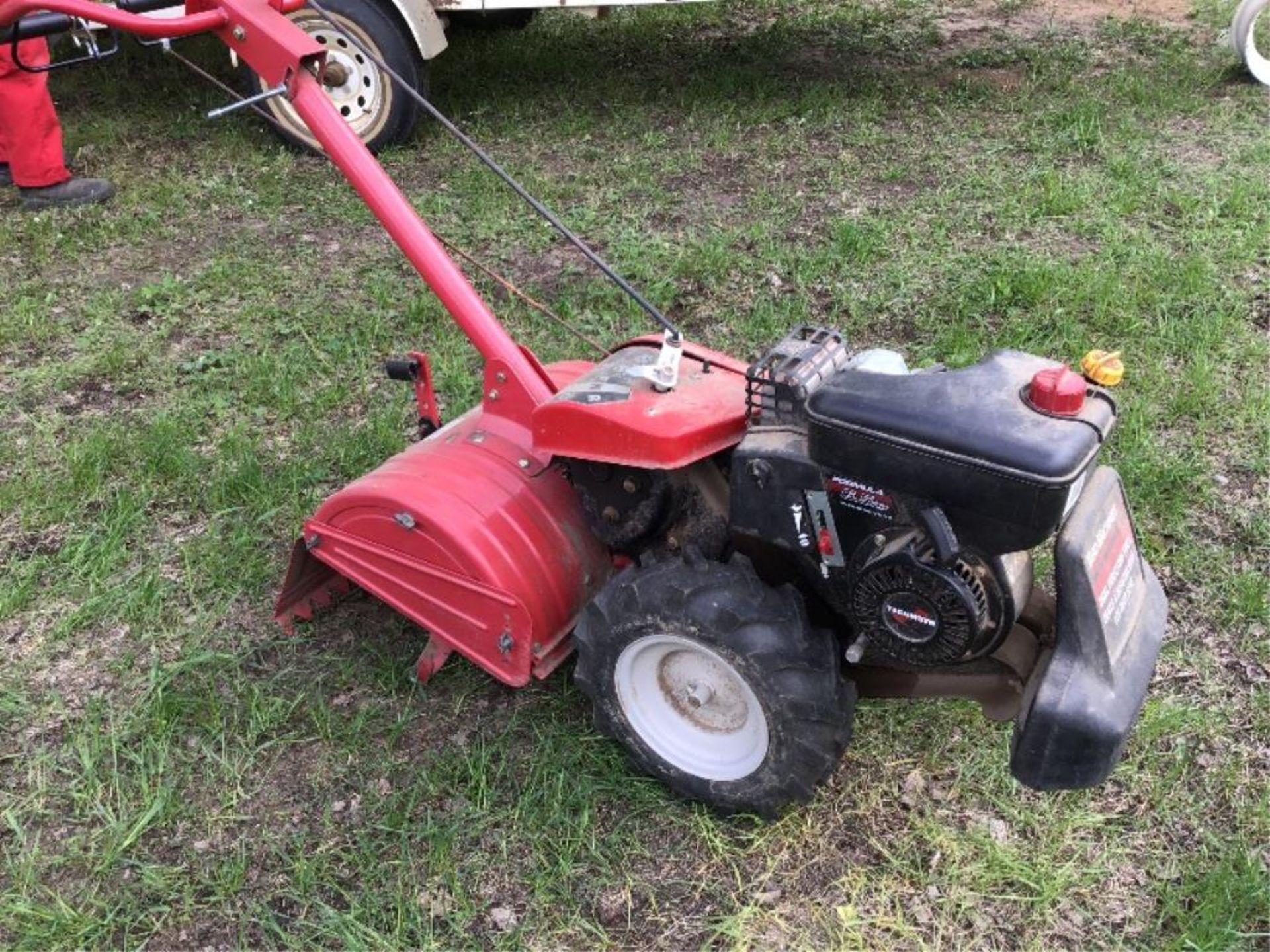 Forward/Reverse Tine Garden Tiller - Image 2 of 4