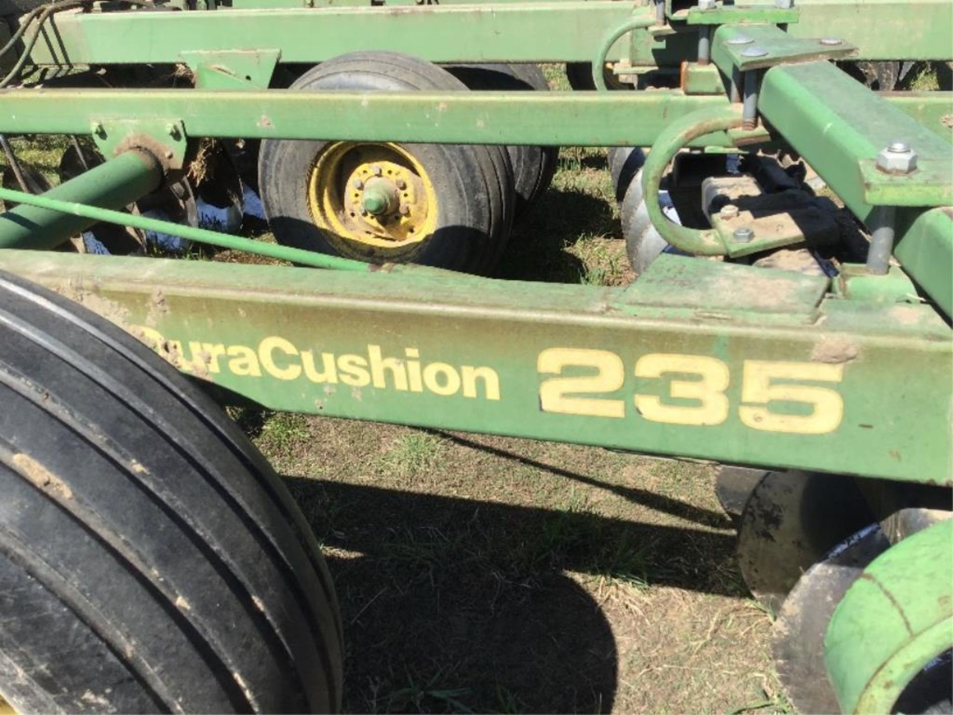 235 John Deere 23' 9" Tandem Disc Double Wing, Dura Cushion - Image 4 of 4