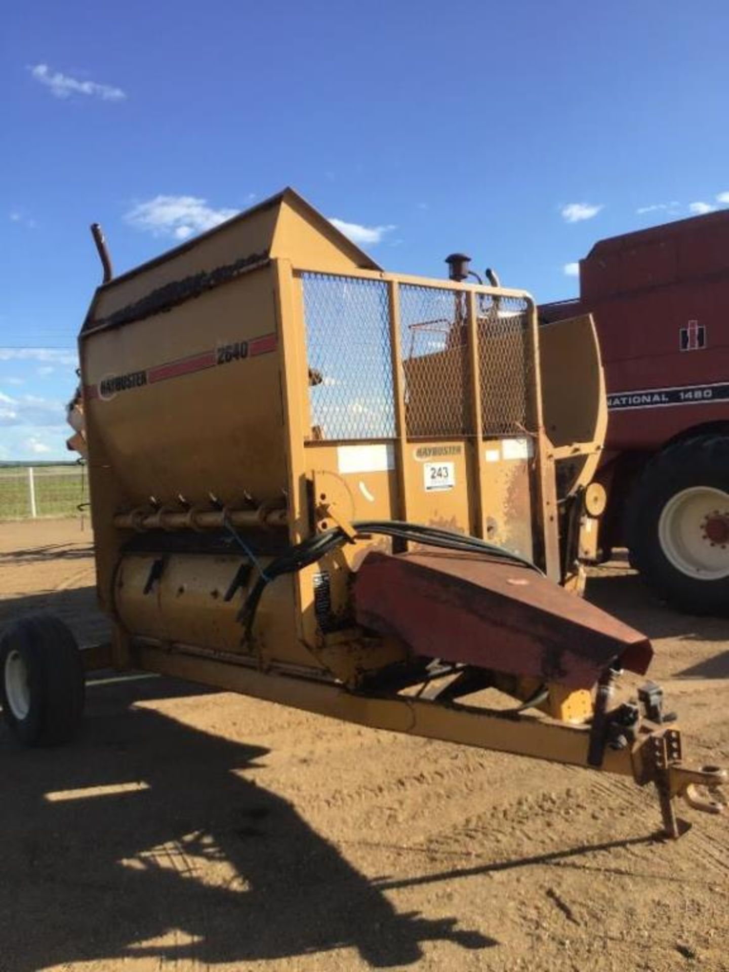 Haybuster 2640 Bale Shredder - Image 2 of 8