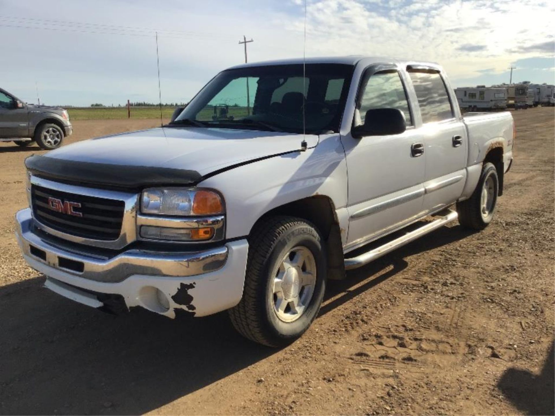 2005 GMC Crew Cab 4x4 Pickup