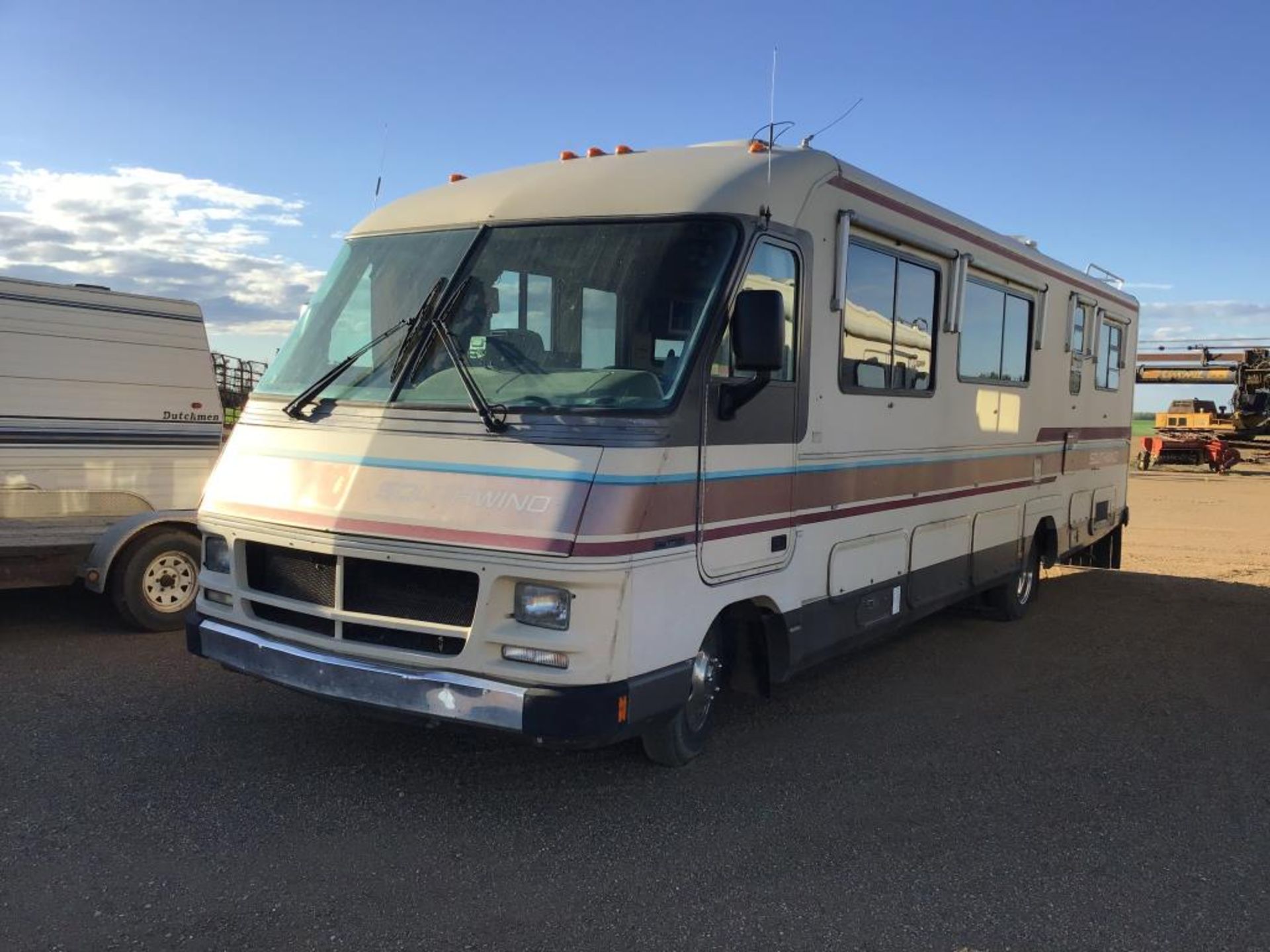 1990 Southwind Chevy 36ft Motorhome