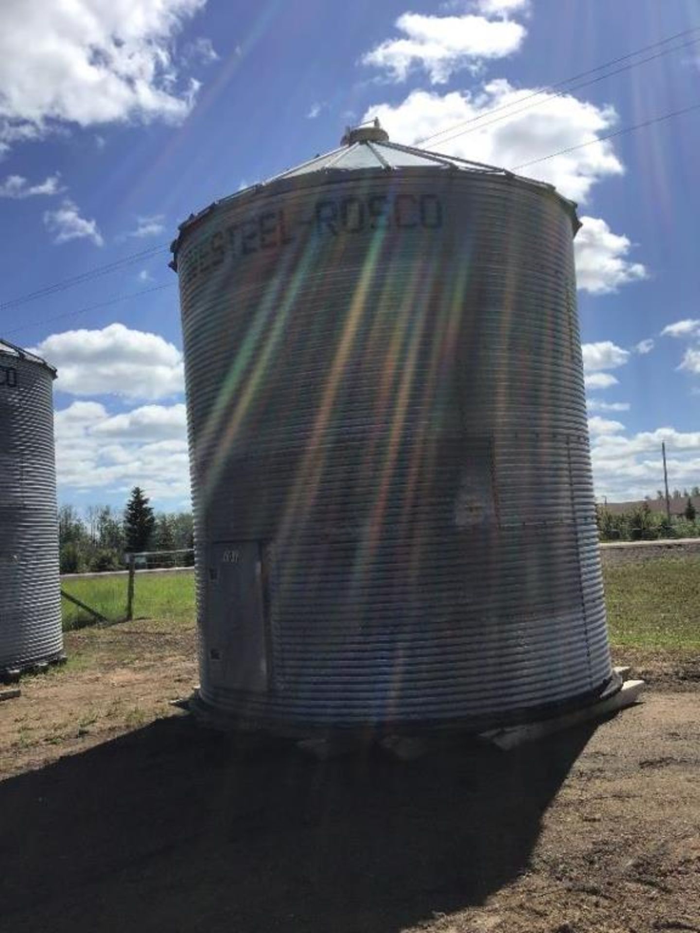 2000bu 14'x 6-Ring Westeel Rosco Grain Bin