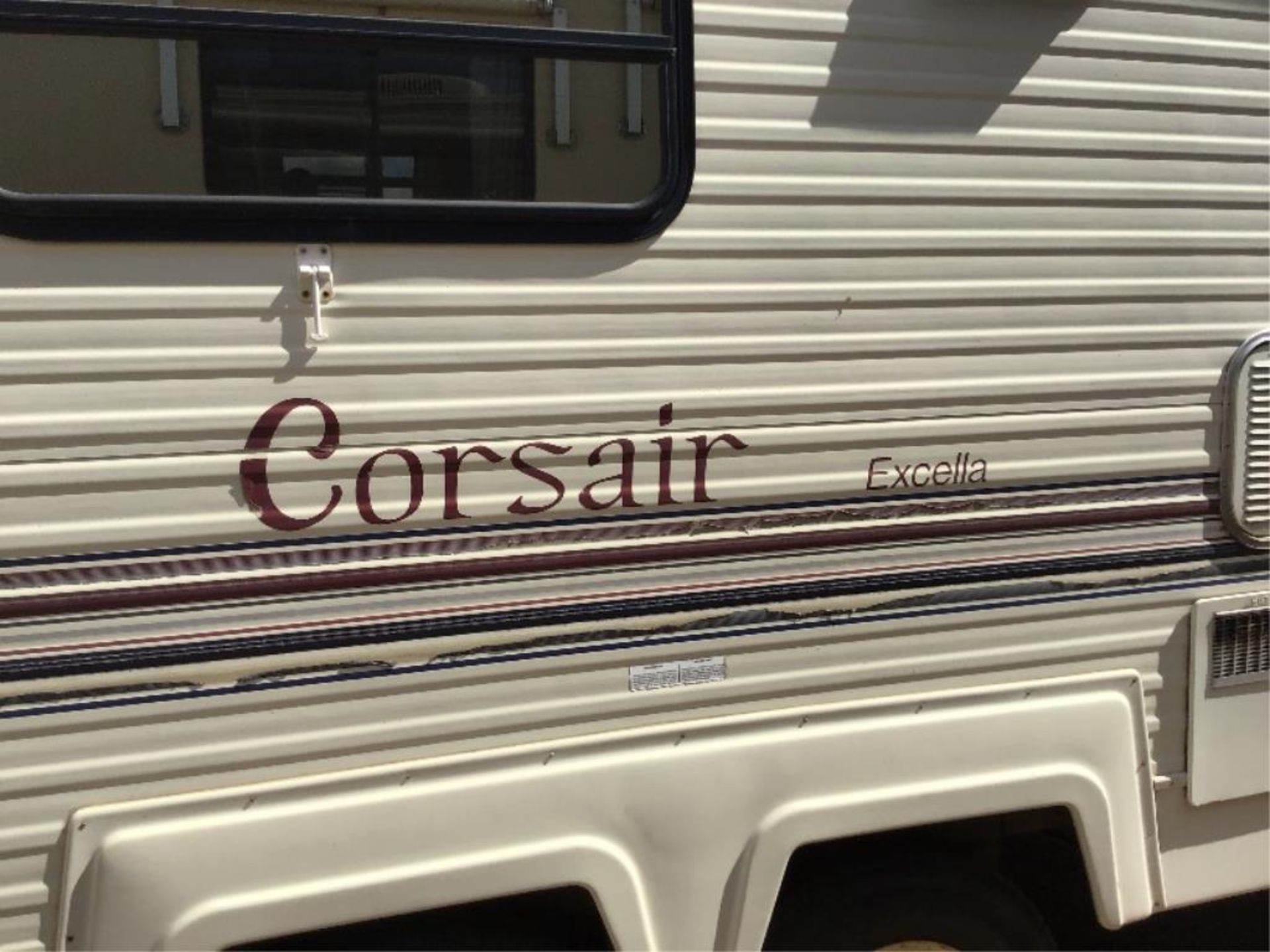 1993 Corsairs Excella 5th Wheel Holiday Trailer - Image 3 of 14