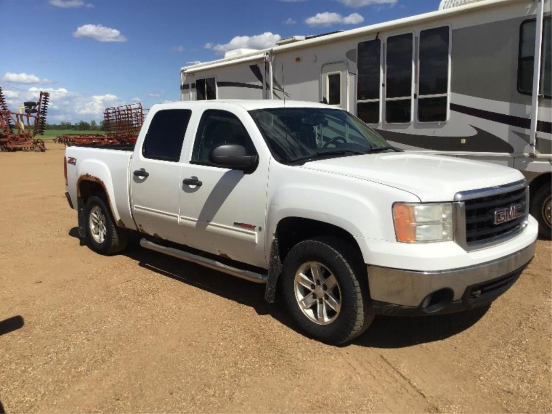 2007 GMC Crew Cab S/B Z71 4x4 Pickup