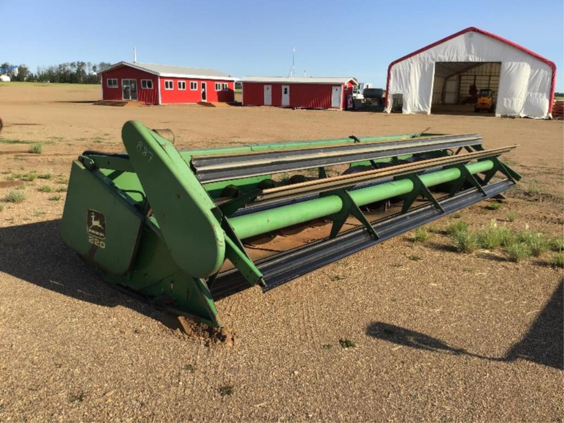 20ft John Deere 220 STR Cut Header - Image 2 of 10