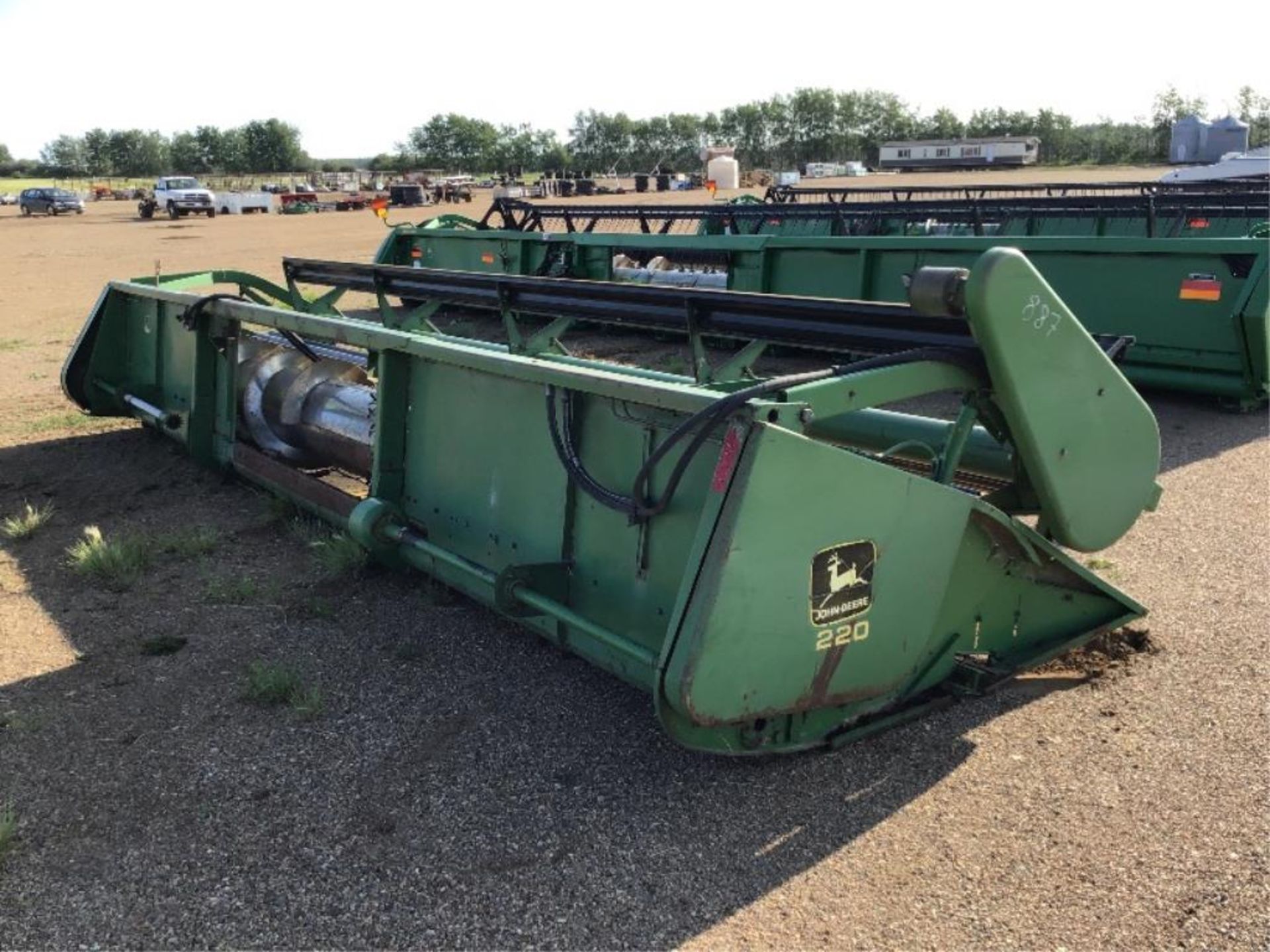 20ft John Deere 220 STR Cut Header - Image 3 of 10