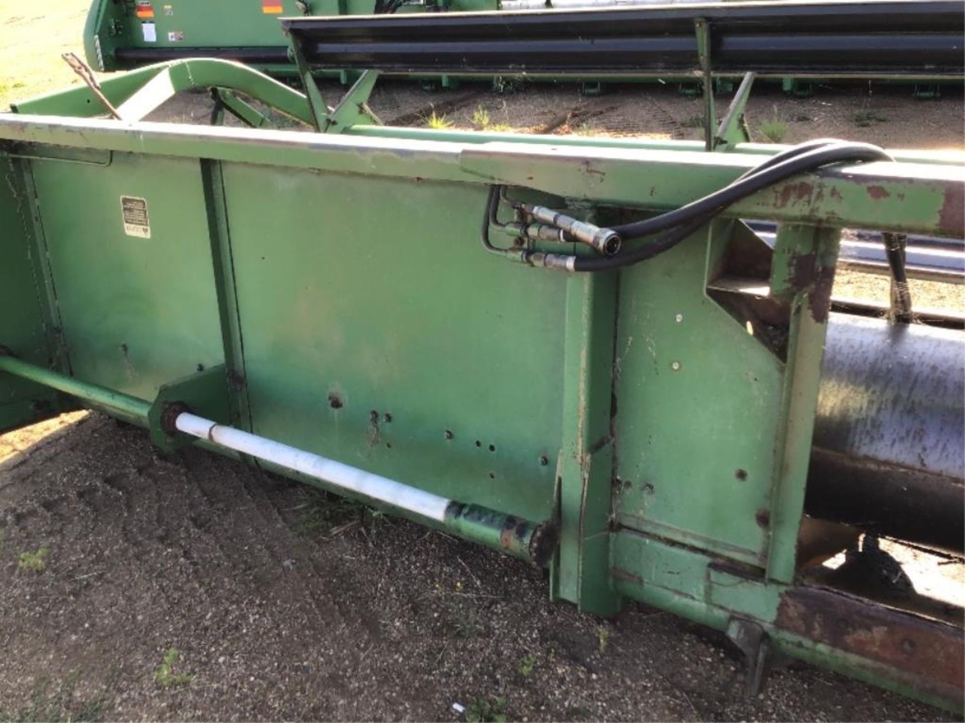 20ft John Deere 220 STR Cut Header - Image 5 of 10