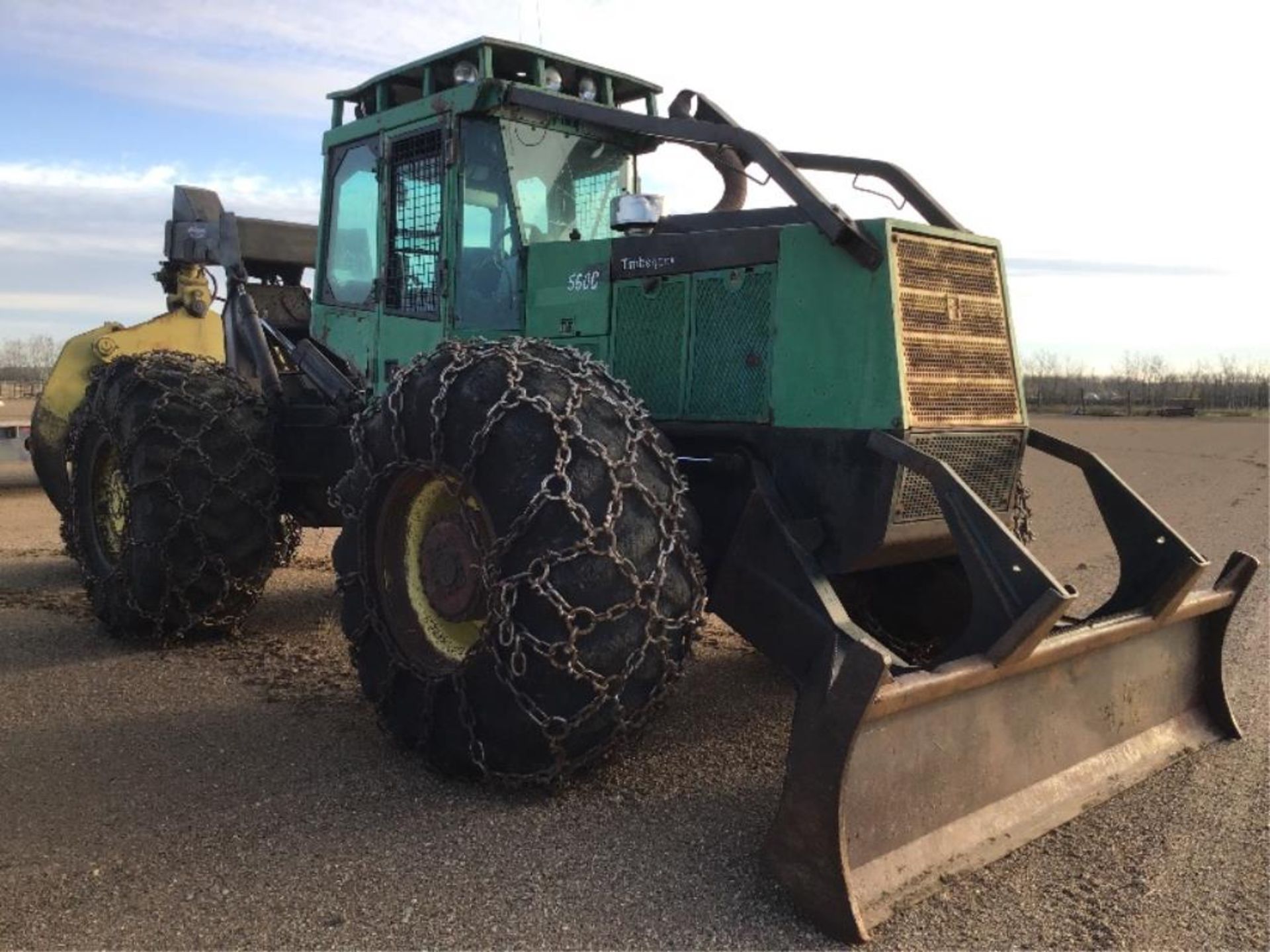 2000 Timberjack 560 Grapple Skidder s/n 10EC1155 5.9L Cummins Eng, 15281hrs, Tire Chains on all 4 - Image 3 of 18