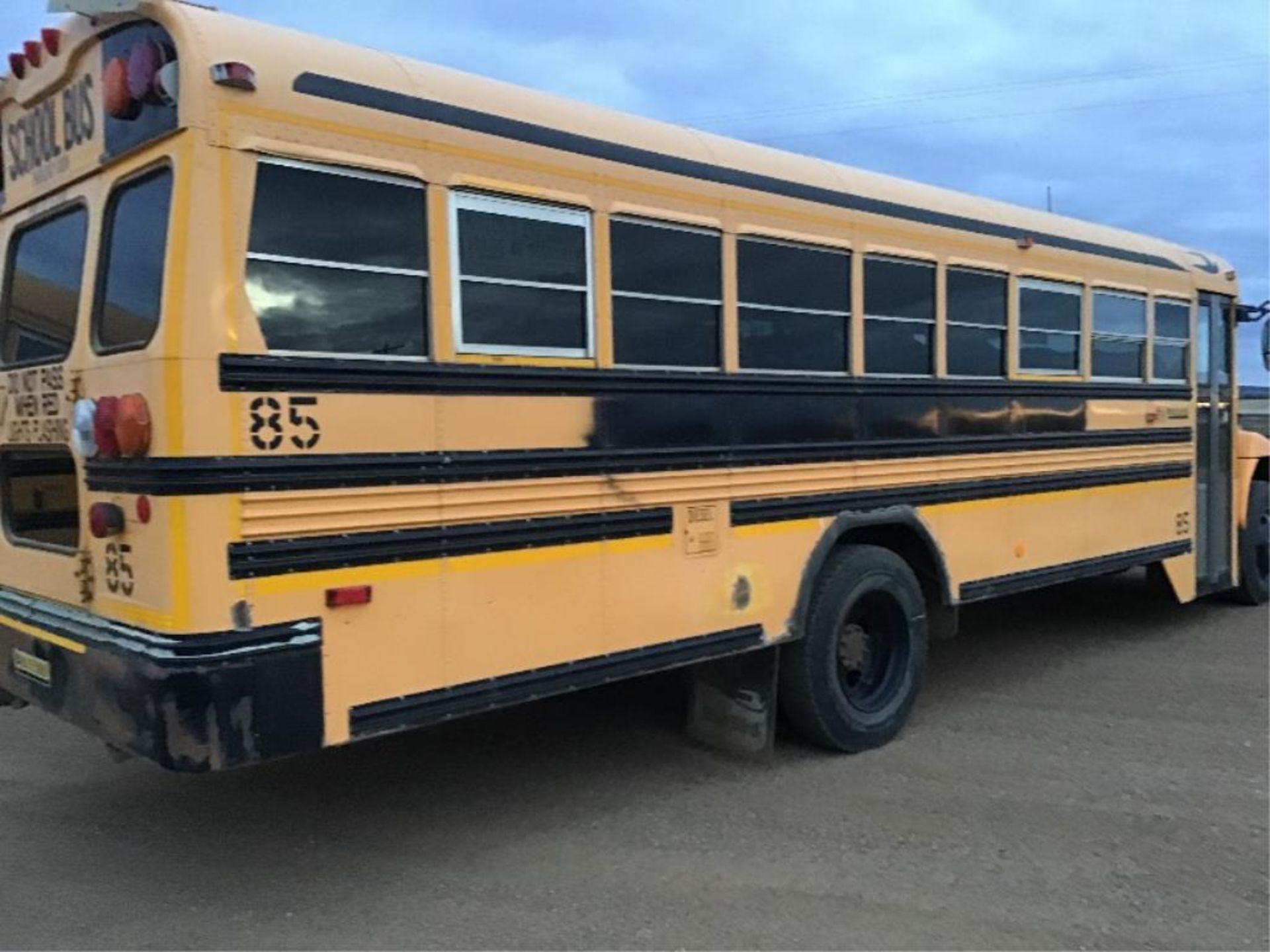 2007 Blubird 54-pass Bus VIN 1BAKCCKA97F240639 Cat Diesel Eng, A/T, Air Brakes, 262,000km - Image 6 of 14