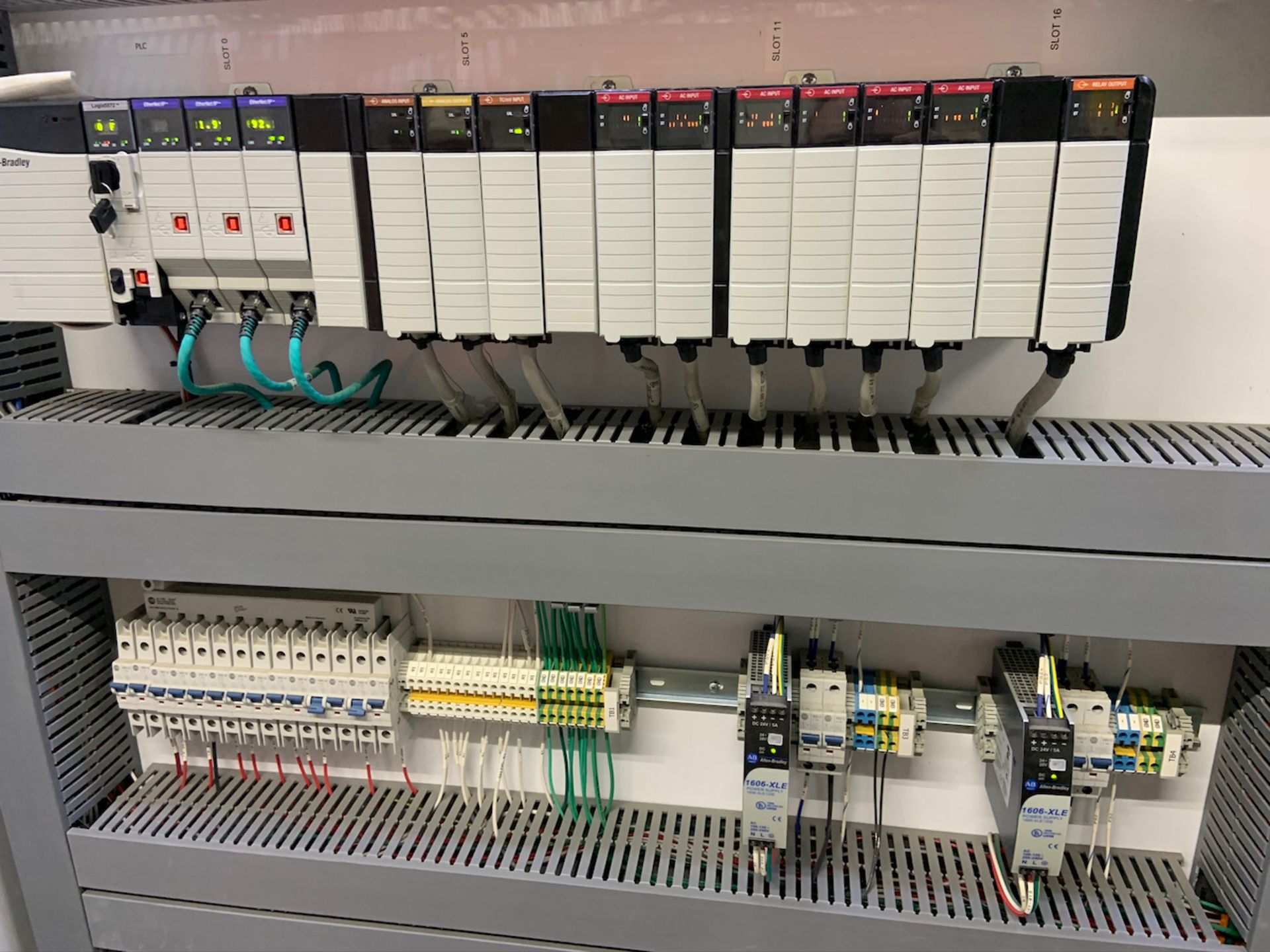 Allen Bradley Automation PLC control cabinet - Image 5 of 10