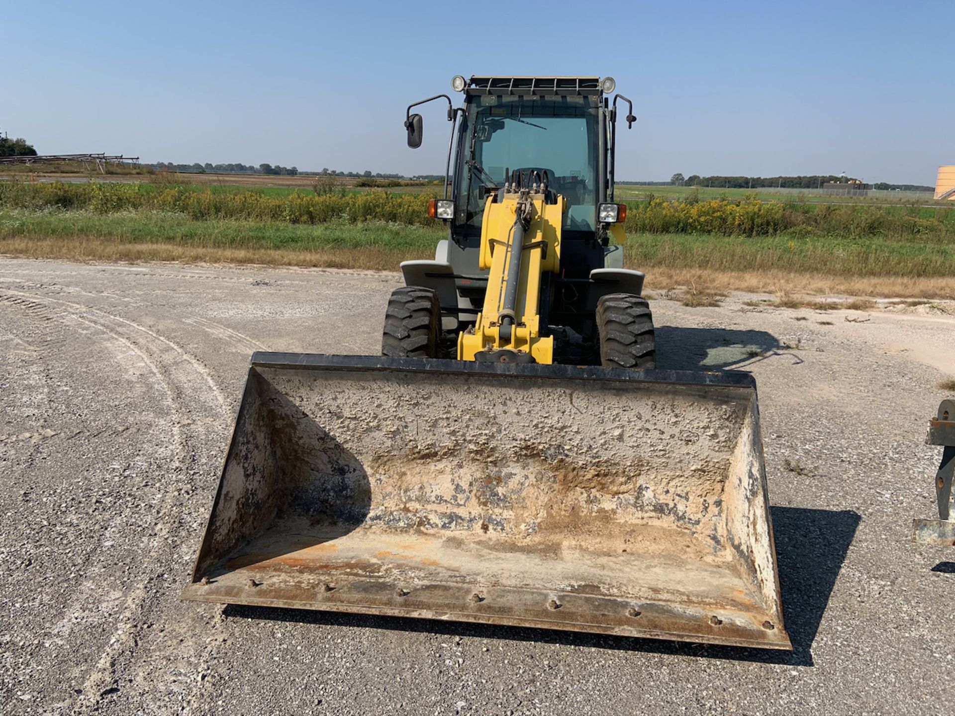 Wacker Neuson 750T Telescopic Wheel Loader - Image 2 of 12