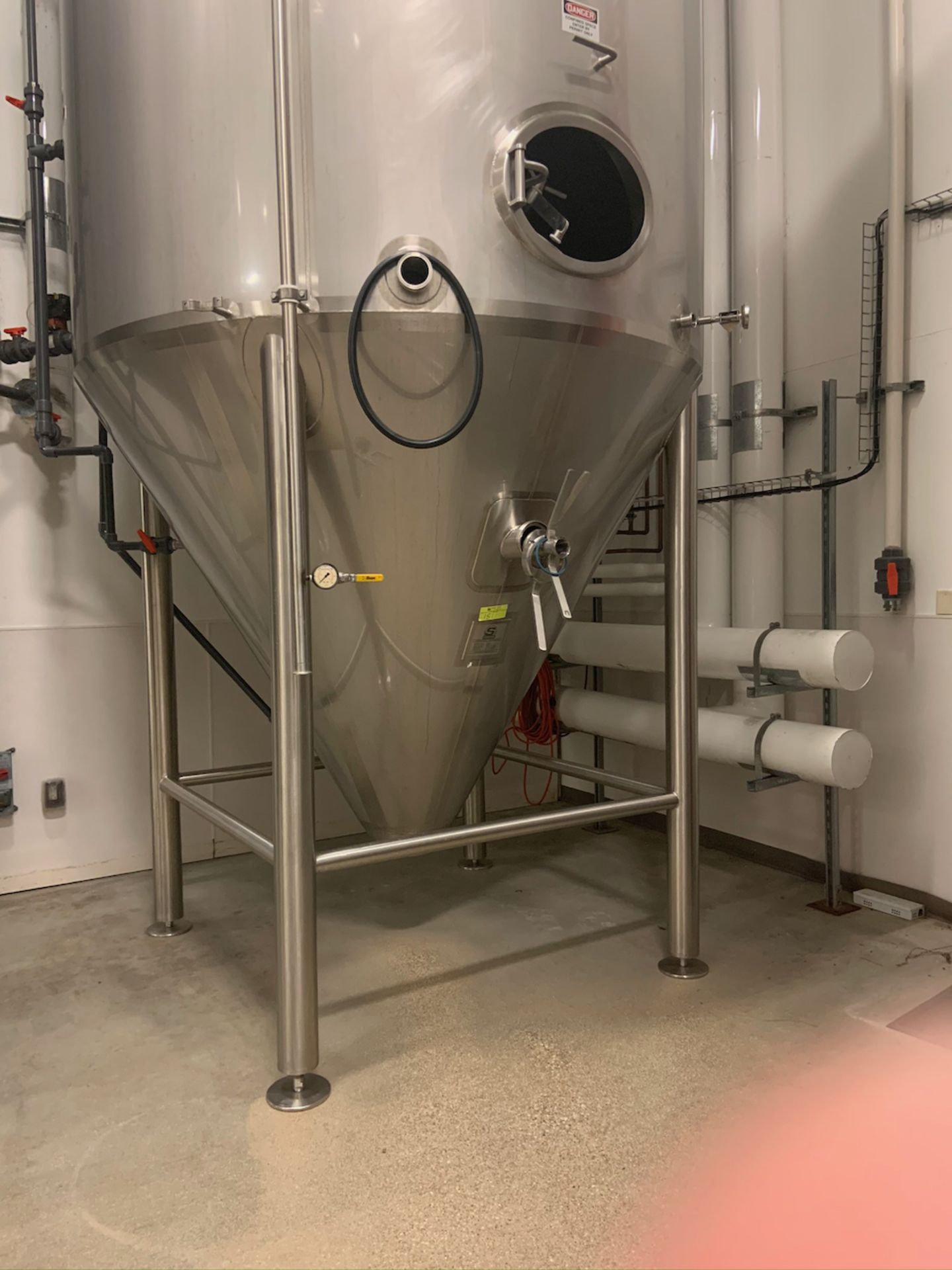 Fermentation Tank - Image 2 of 7