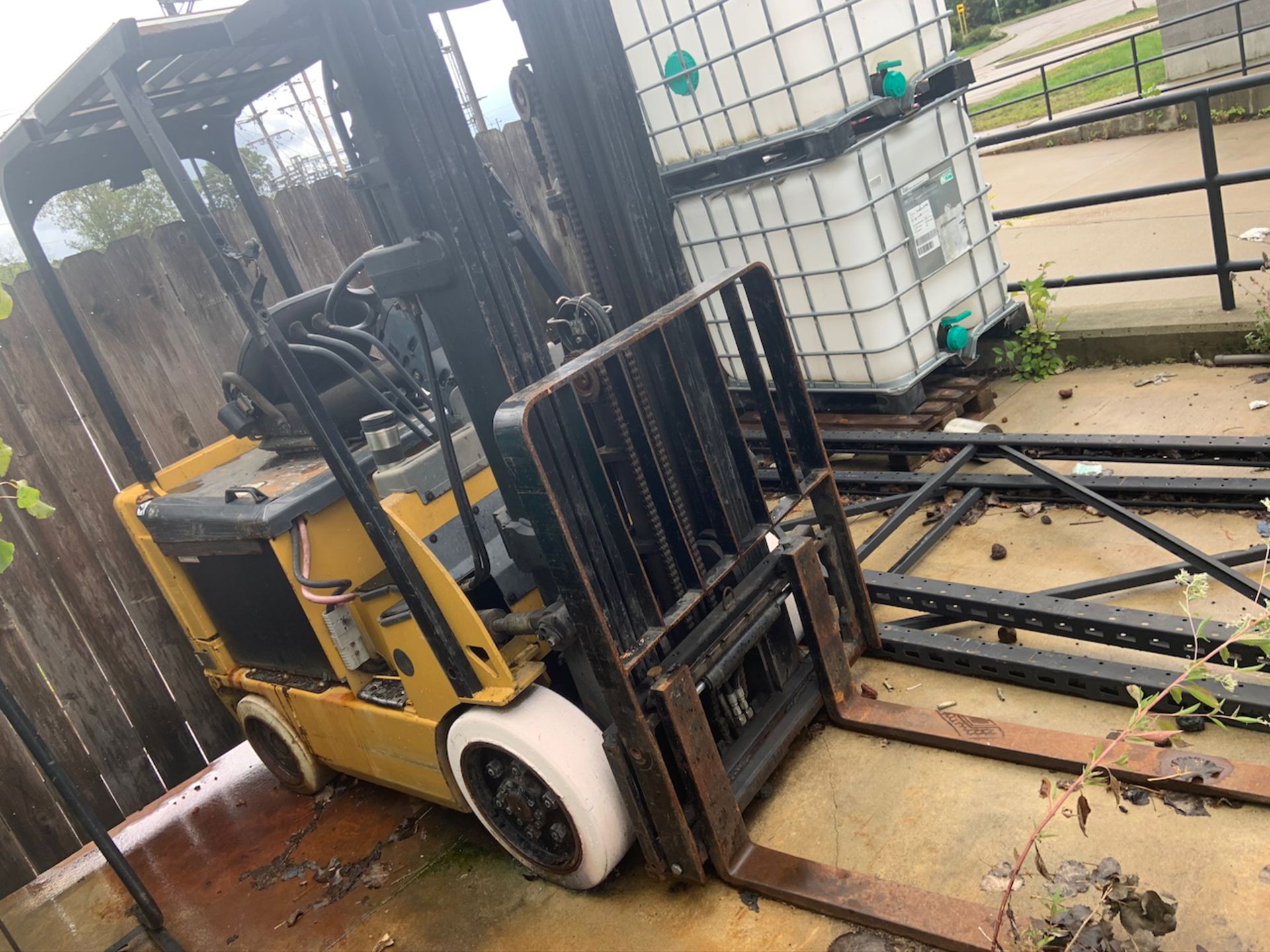 Electric Forklift