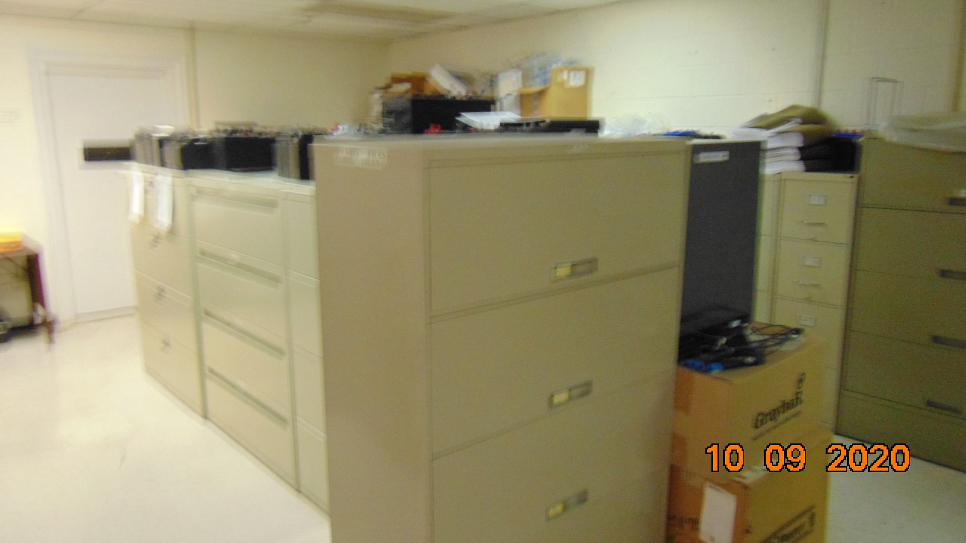 Office Furniture & Equipment - Image 20 of 31