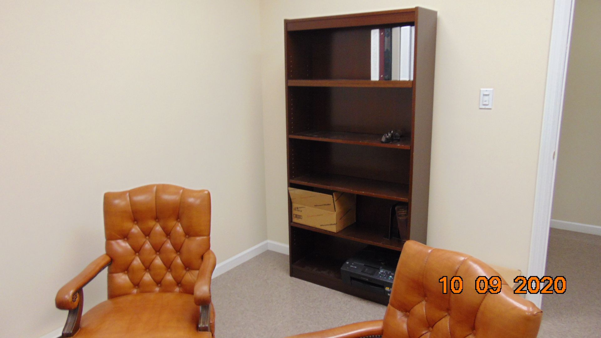 Office Furniture & Equipment - Image 13 of 31