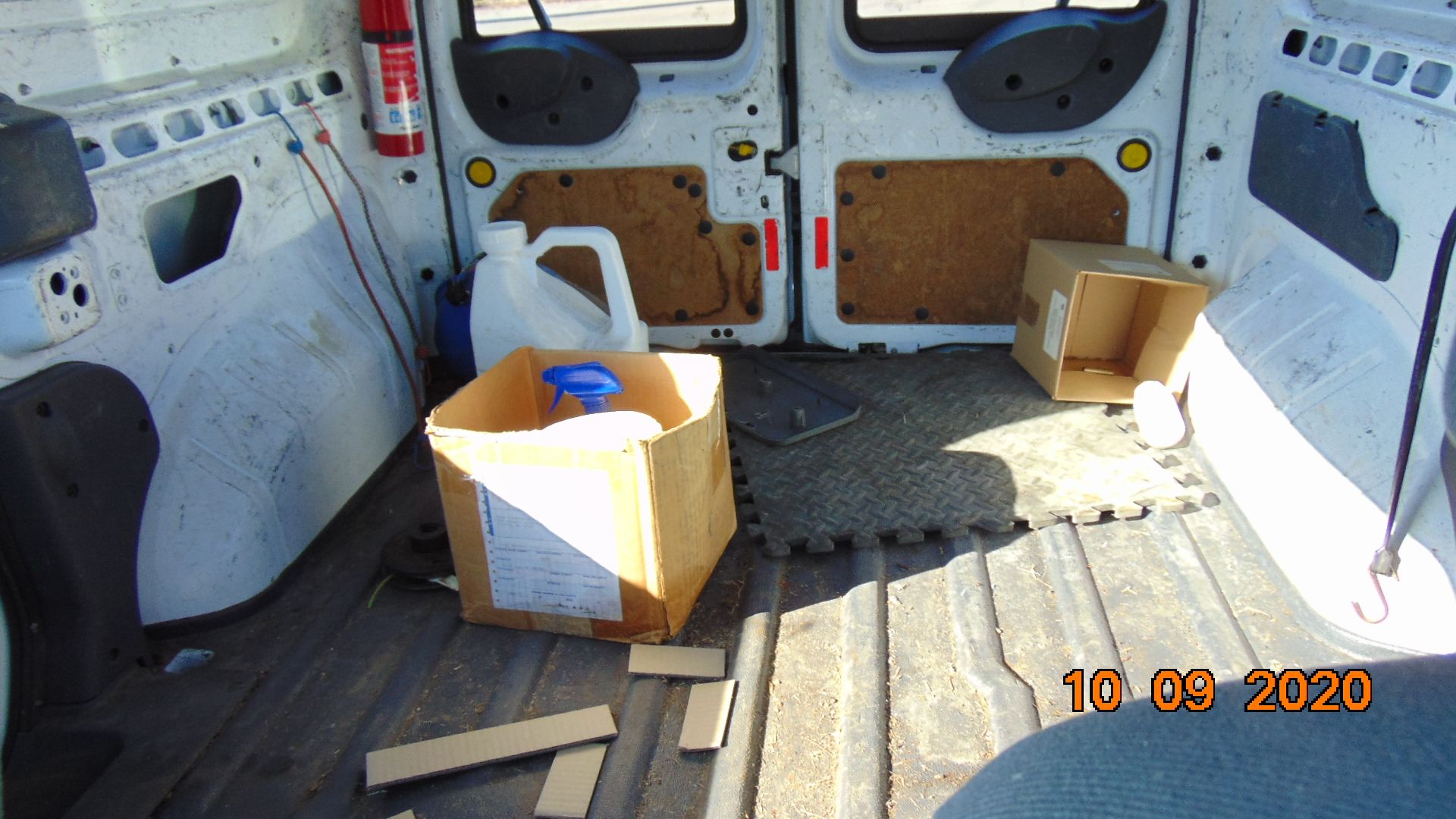 2011 Ford Transit Connect XL Cargo Window Van - Image 11 of 13