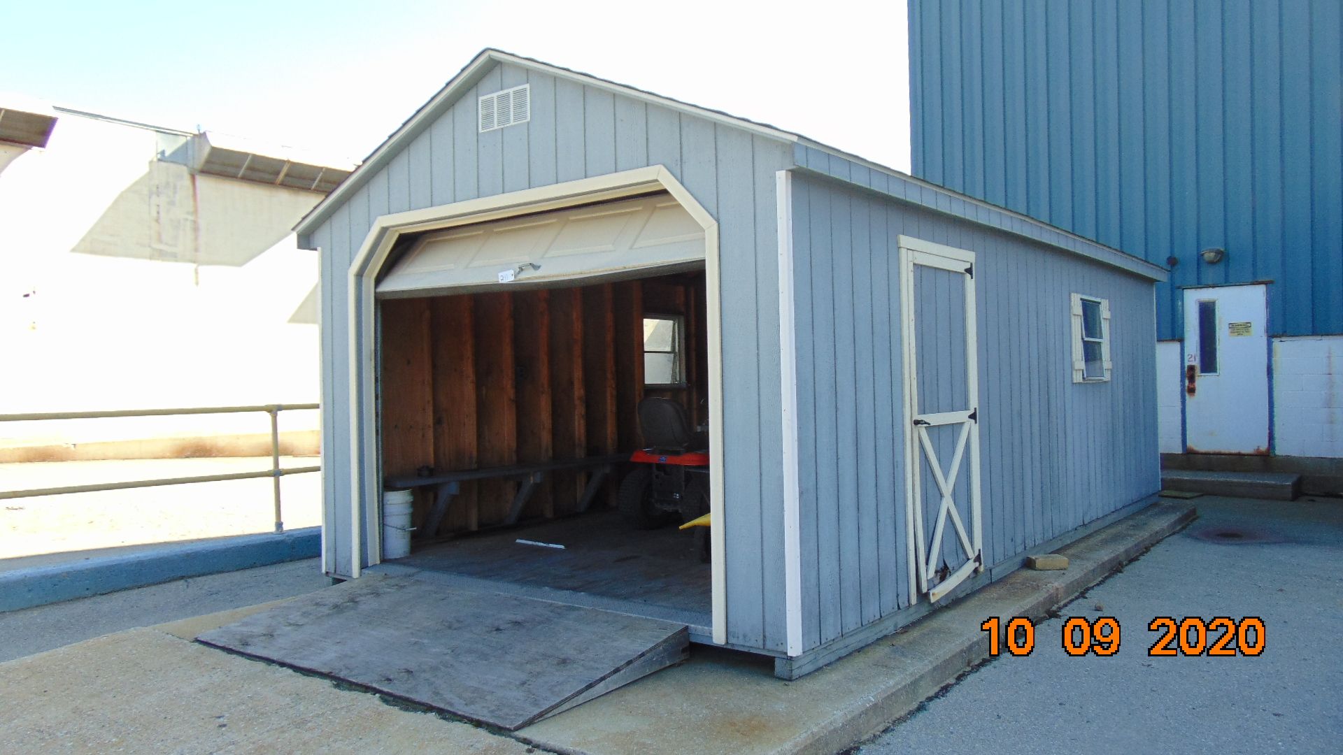 Wood Single-Car Garage