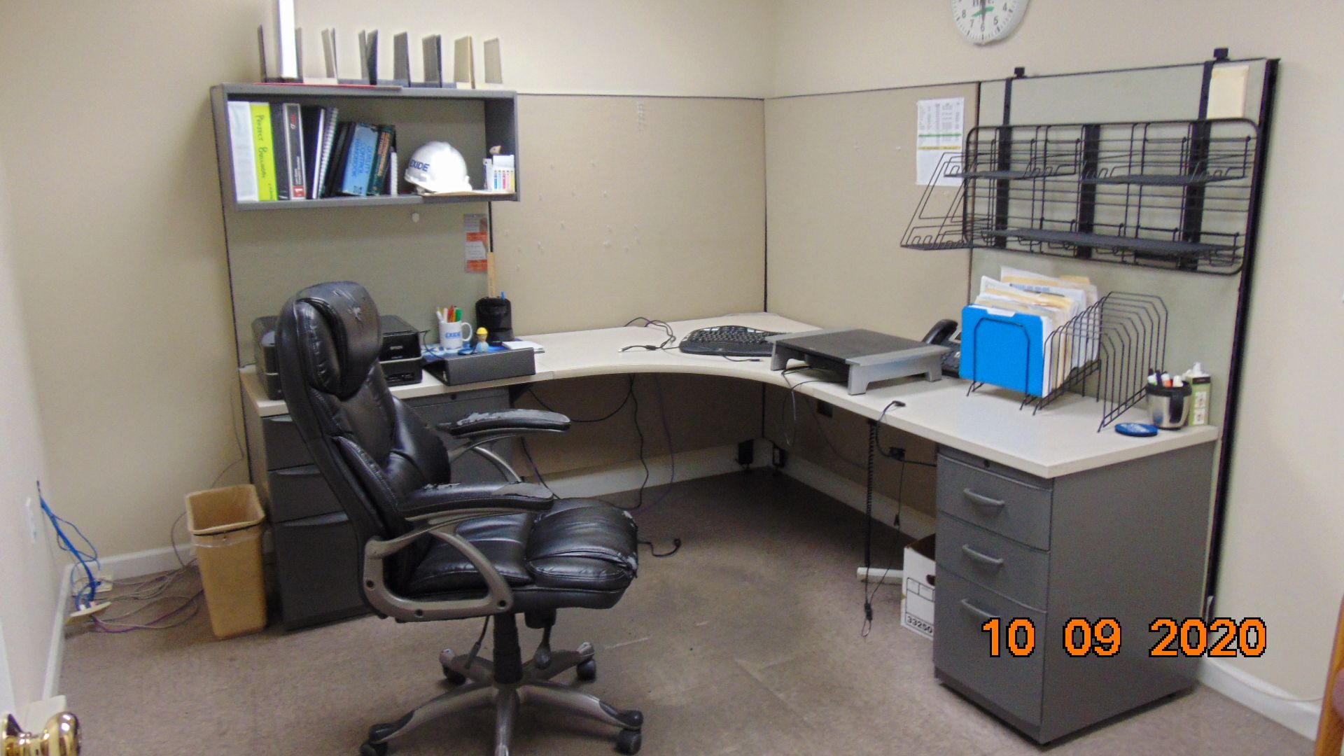 Office Furniture & Equipment - Image 15 of 31