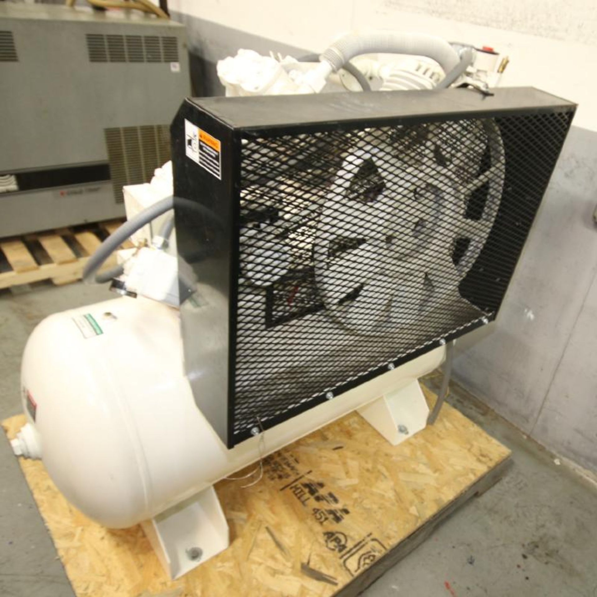 Champion 5 hp Reciprocating Air Compressor, Model H5MT011-6, SN D139320, Mounted on 42" L x 20" W - Image 3 of 5