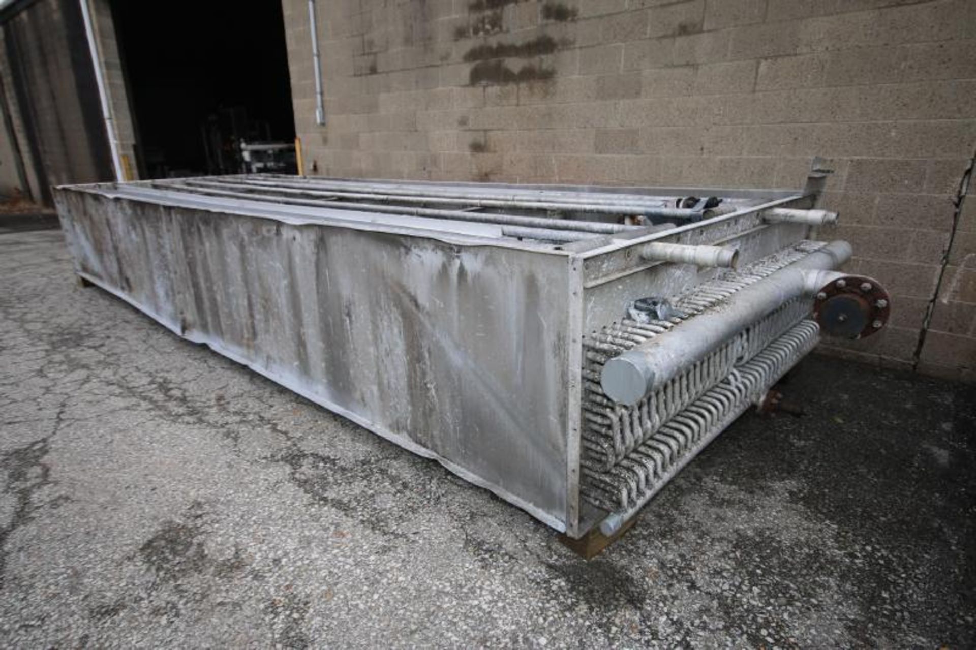 2000 Fridgid Coil Aprox. 24 ft L x 8 ft W x 3' 3" H Aluminum Refrigeration Coil, Model 92.5 x 20 x