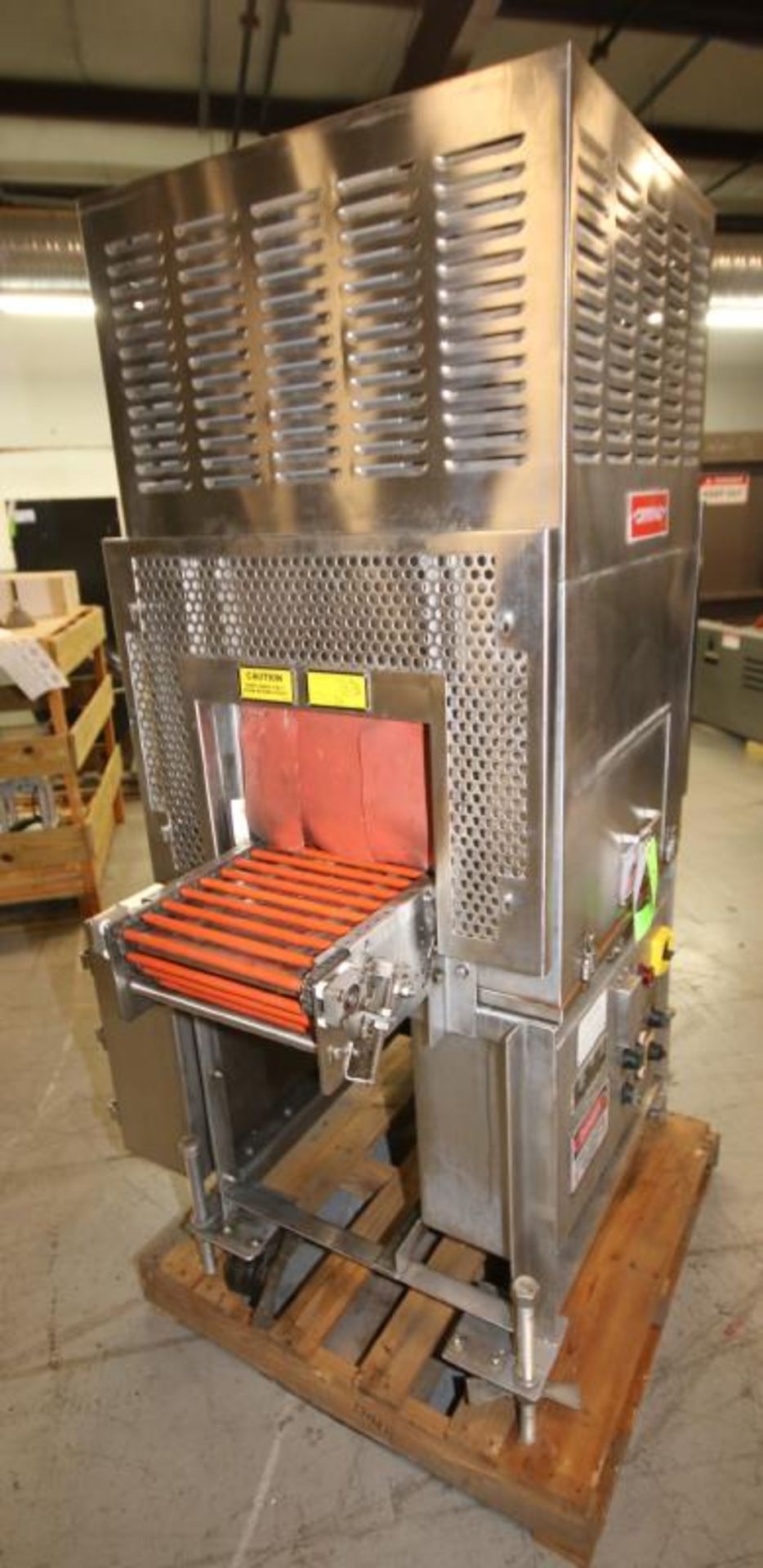 Cryovac S/S Shrink Tunnel, Model 6582A - 1427, SN 0296081, with 9" H x 11.5" H Product Opening,