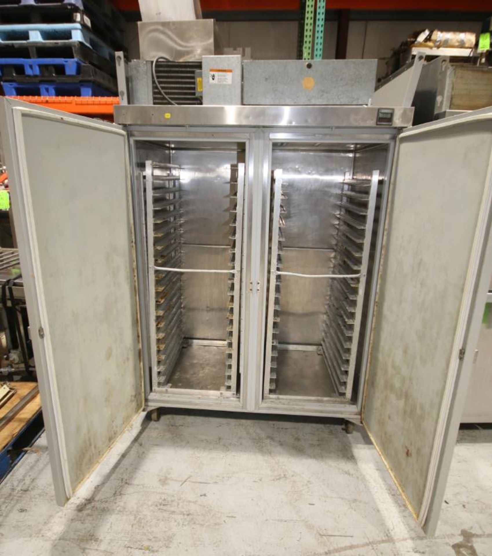 Hobart 2 - Door Rack Freezer, Model QT2, SN 32 - 1079501, 35 Rack Position, - Image 2 of 2