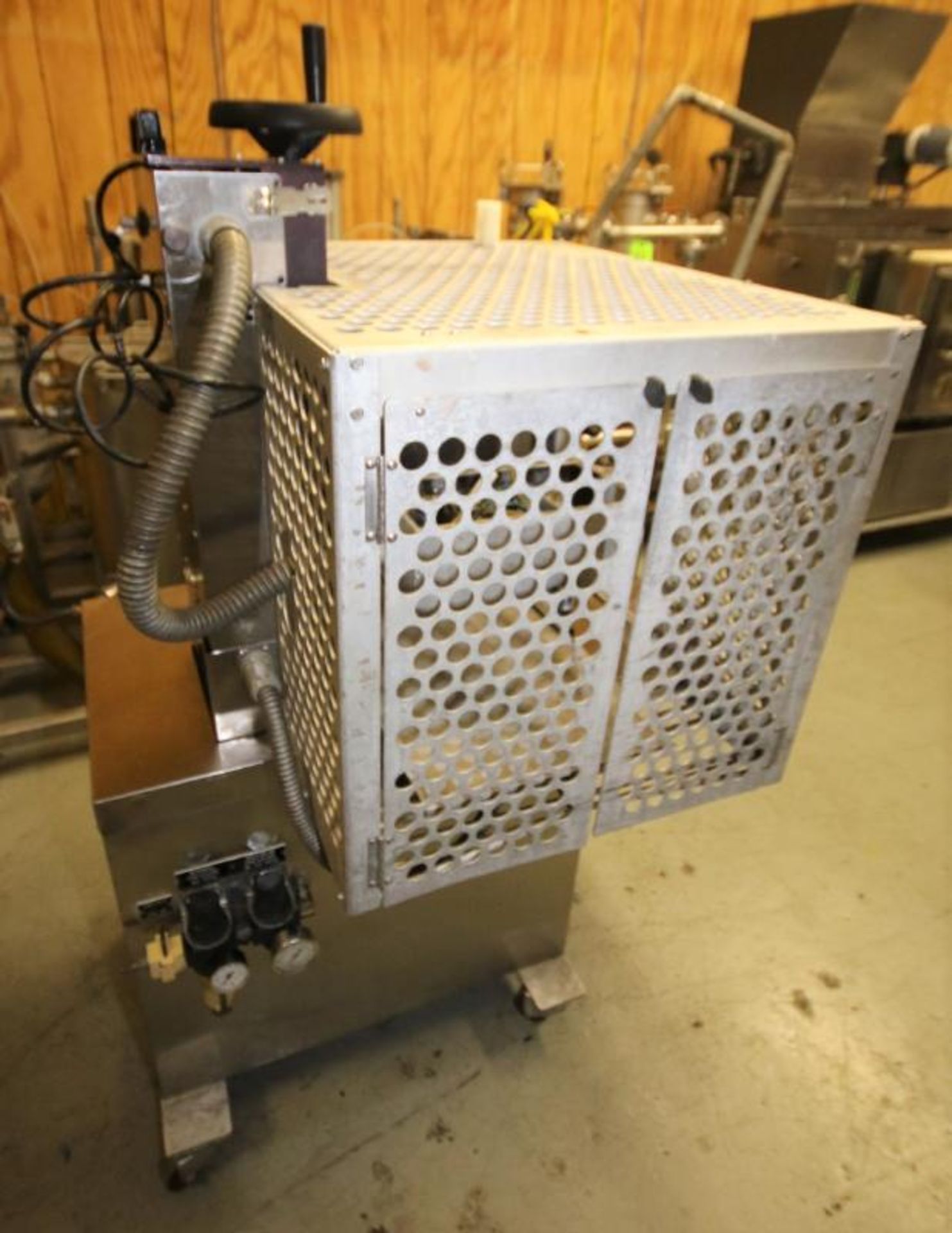 Foodtools Cake Slicer, Model CS - 2ADFC, SN 895205, 100 psi (Located at the MDG Auction Showroom - Image 5 of 6