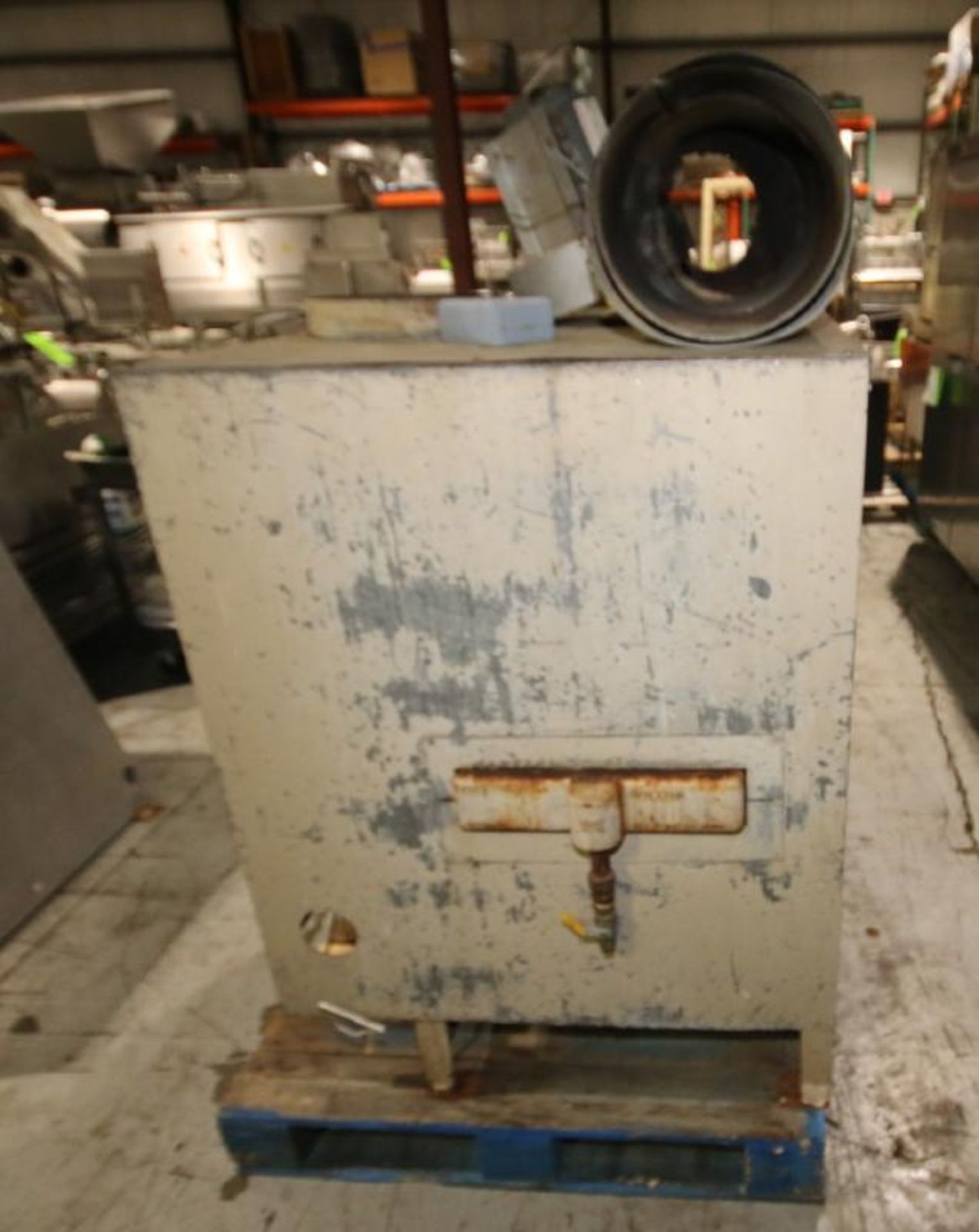 Lochinvar Boiler, Model CBN0570, SN F907469, Natural Gas Type, 160 psi (Located at the MDG Auction - Image 3 of 4