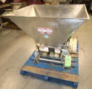 Hinds - Bock 14" W - 4 - Piston Depositor, Model 4P - 08WT, SN 2969, with 36" W x 28" L S/S Feed