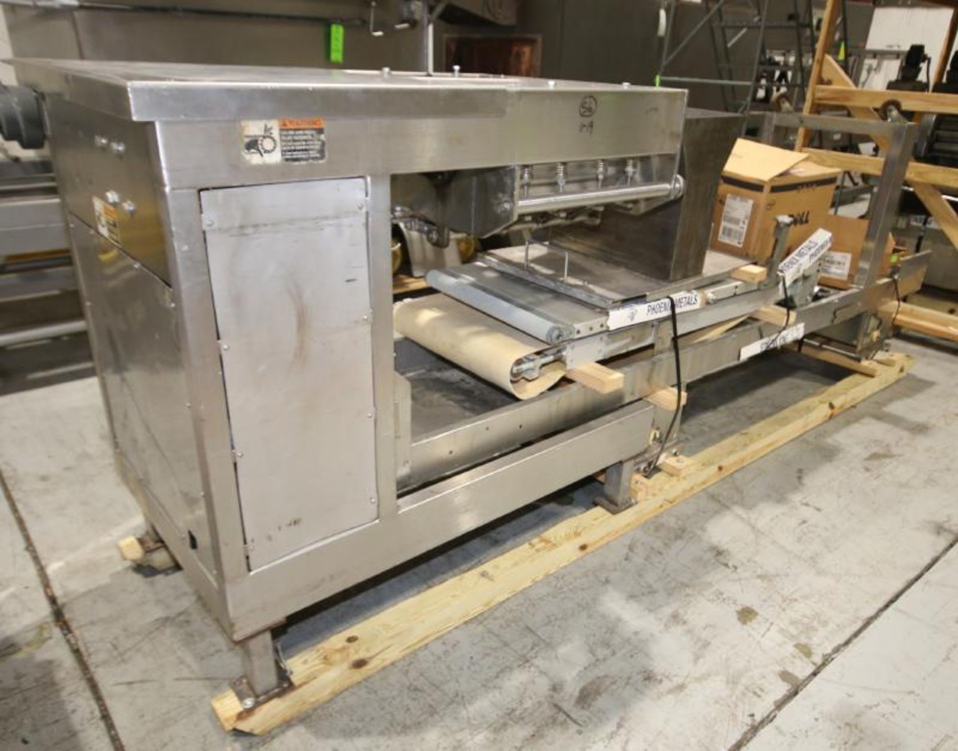Moline 22" W S/S Extruder with 3 pcs Conveyor Sections Includes 10 ft, 5 ft 8" & 57" L x 22" W - Image 6 of 6
