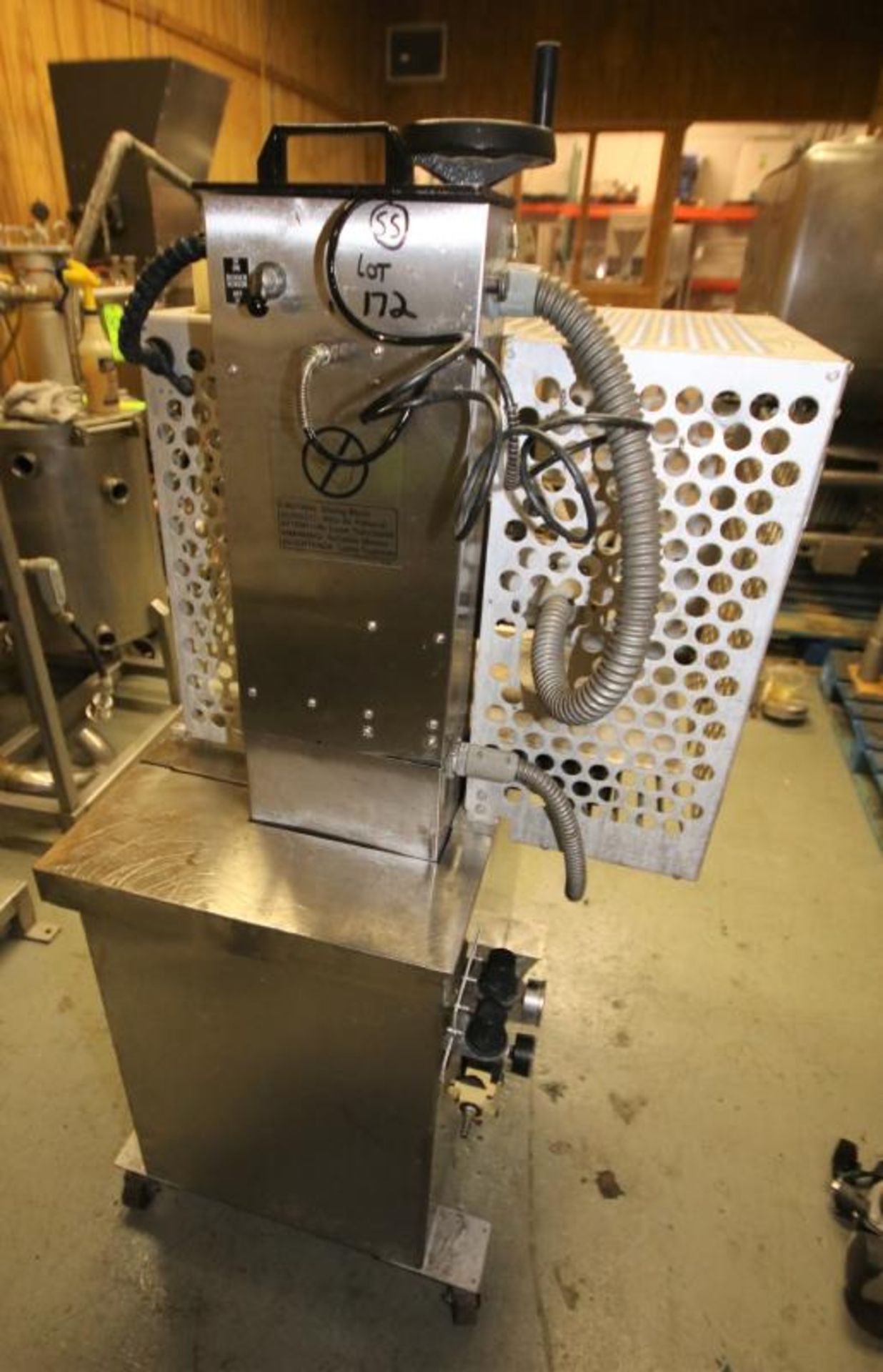 Foodtools Cake Slicer, Model CS - 2ADFC, SN 895205, 100 psi (Located at the MDG Auction Showroom - Image 4 of 6