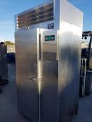 Traulsen S/S Single Rack Blast Chiller, M/N RBC200-28, S/N T162475E11, Refrigerant 404A, Design Pres