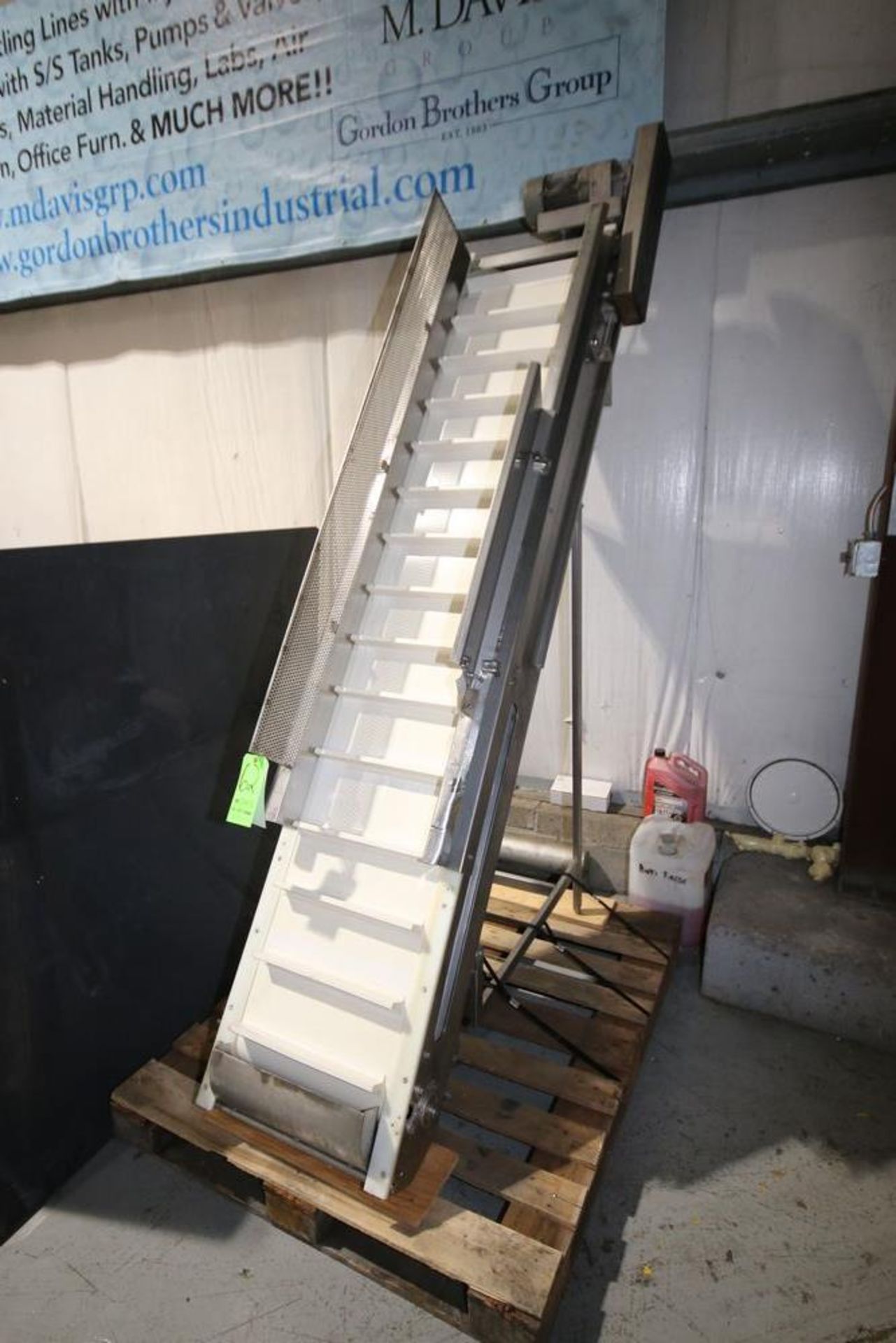 S/S Incline Conveyor with Cleats, Cleat Spacing: Aprox. 6", Overall Dims.: Aprox. 88" L x 16" W,