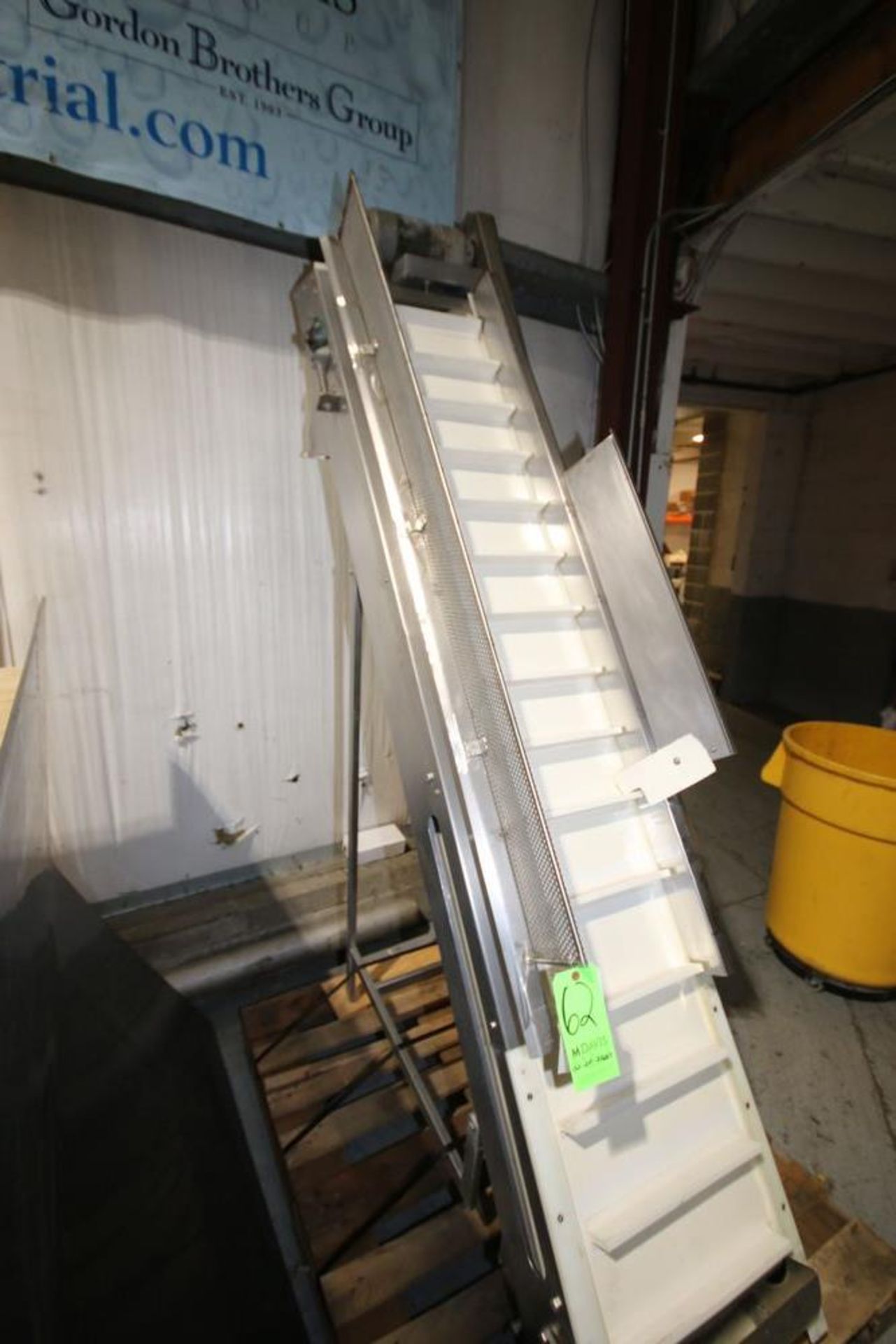 S/S Incline Conveyor with Cleats, Cleat Spacing: Aprox. 6", Overall Dims.: Aprox. 88" L x 16" W, - Image 5 of 6