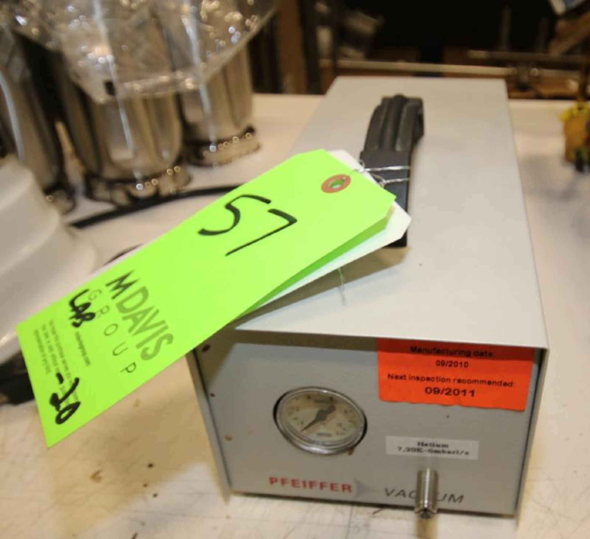 Pfeifer Vacuum Controller, Type CL004, SN 40108953