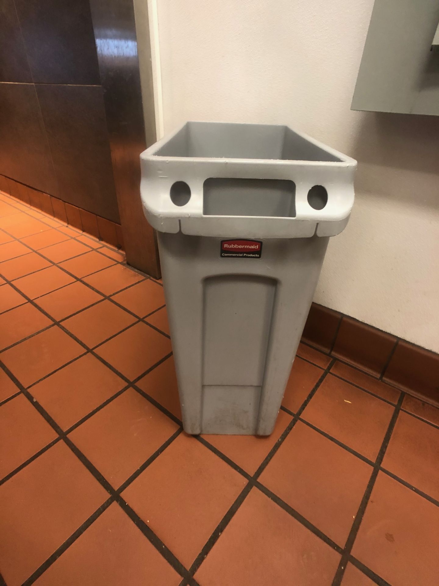 (11) Rubbermaid Trash Receptacles