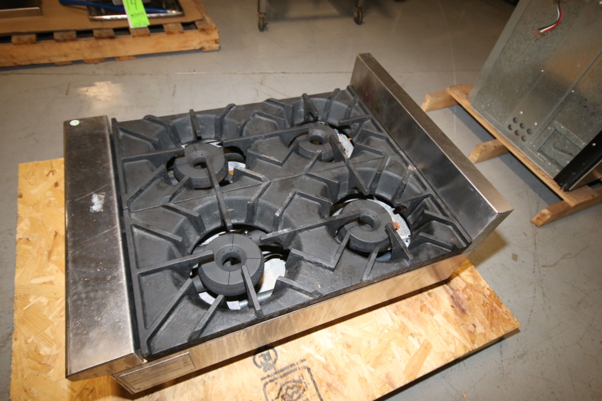 Wolf 4 - Burner Nat. Gas Counter Top S/S Range, Model AHP424-1, SN 658120173, 120,000 btu - Image 4 of 4