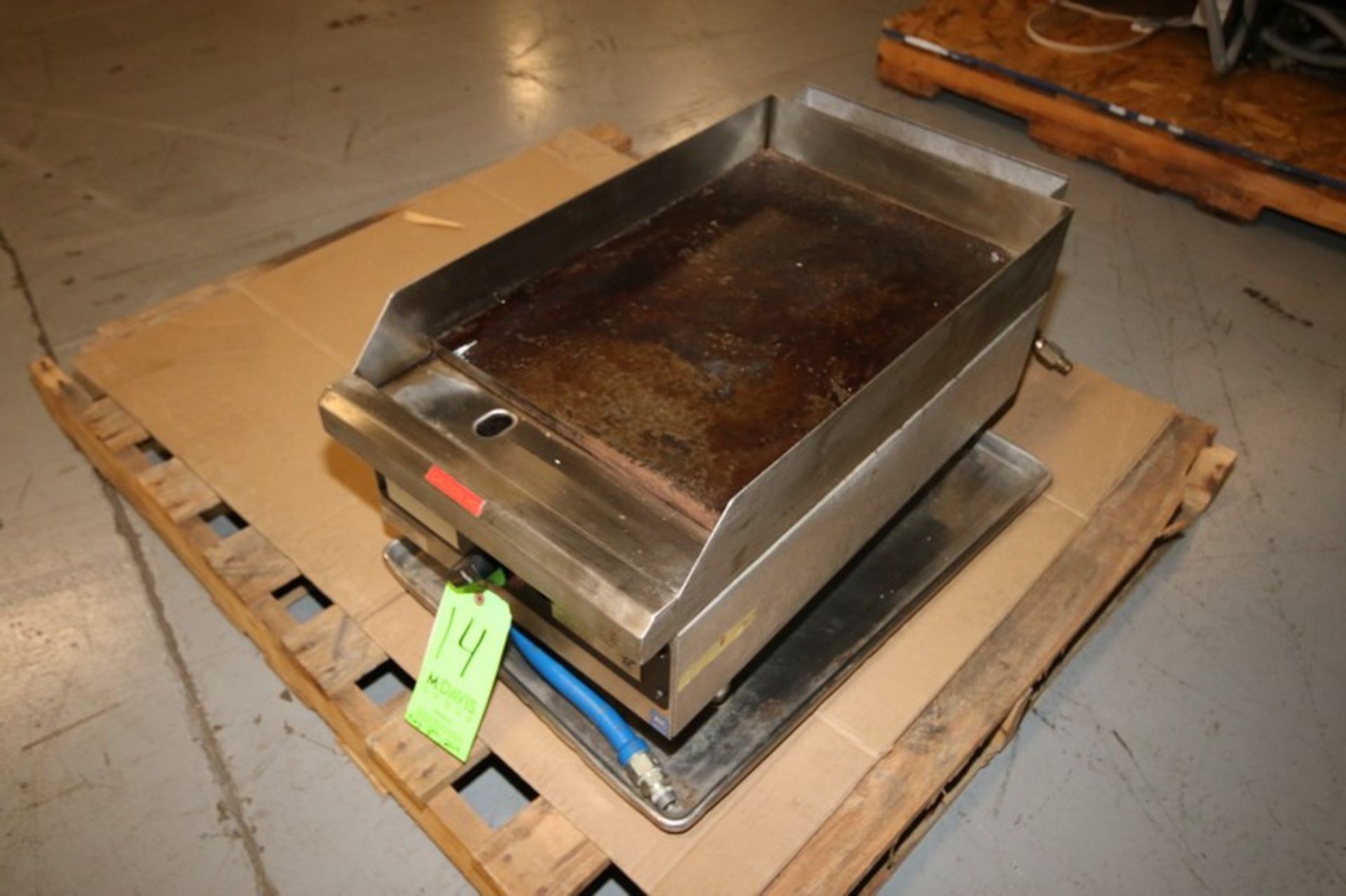 Star 20" L x 15" W Nat. Gas Counter Top S/S Griddle, Model 615-TA, SN 61502928, 20,000 btu per hr - Image 3 of 3