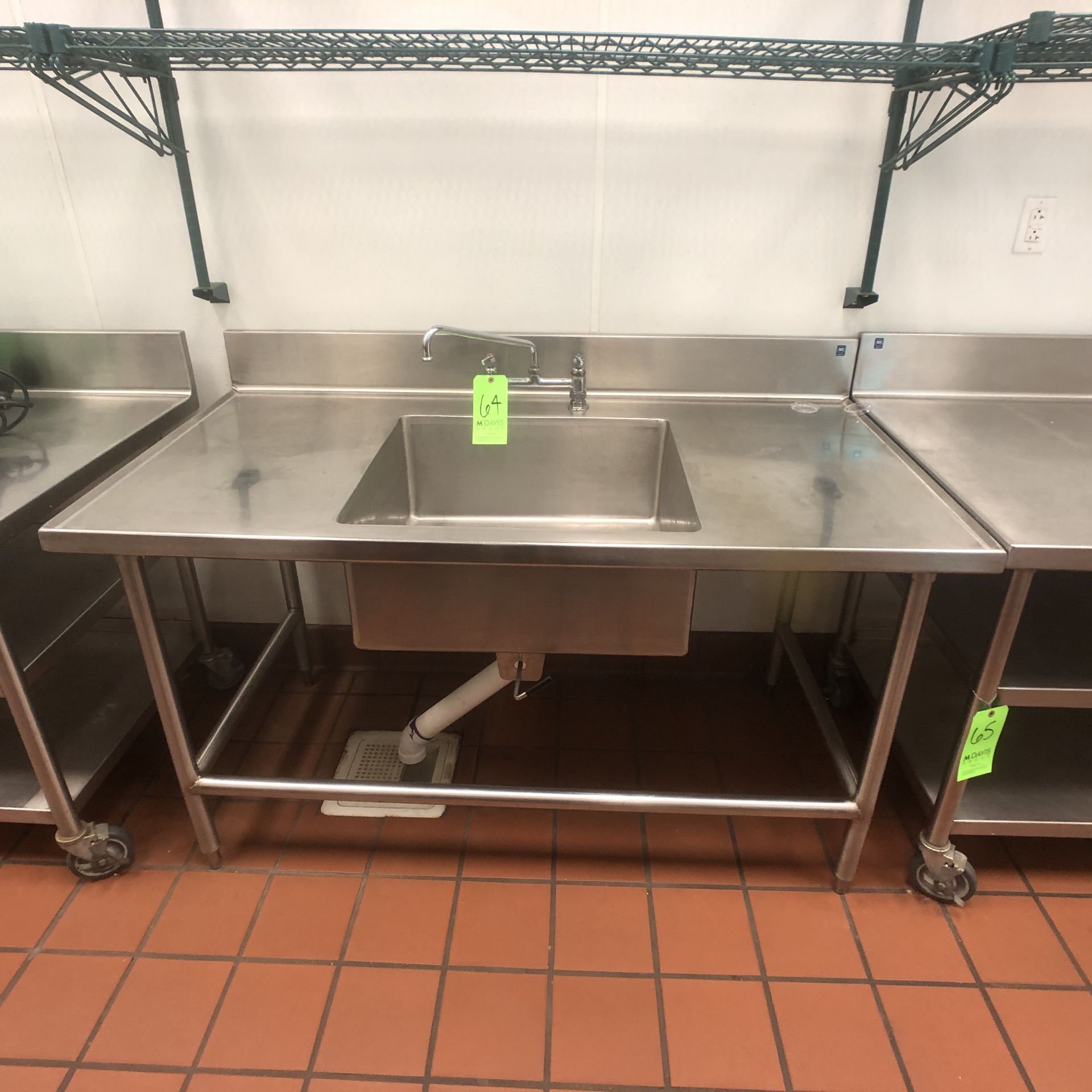 Single-Bowl Sink and S/S Backsplash, Table Approx. Overall Dimensions: 60" L x 32" W, Sink Approx.