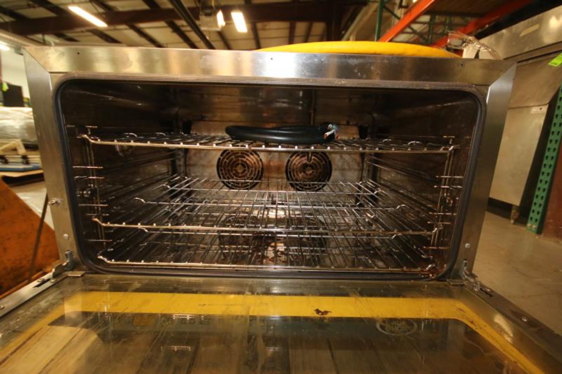 Cadco UnoX Full Size Electric Convection Oven, Model XAF195, SN 711, 230V, 3 Phase, Includes (3) - Image 2 of 2