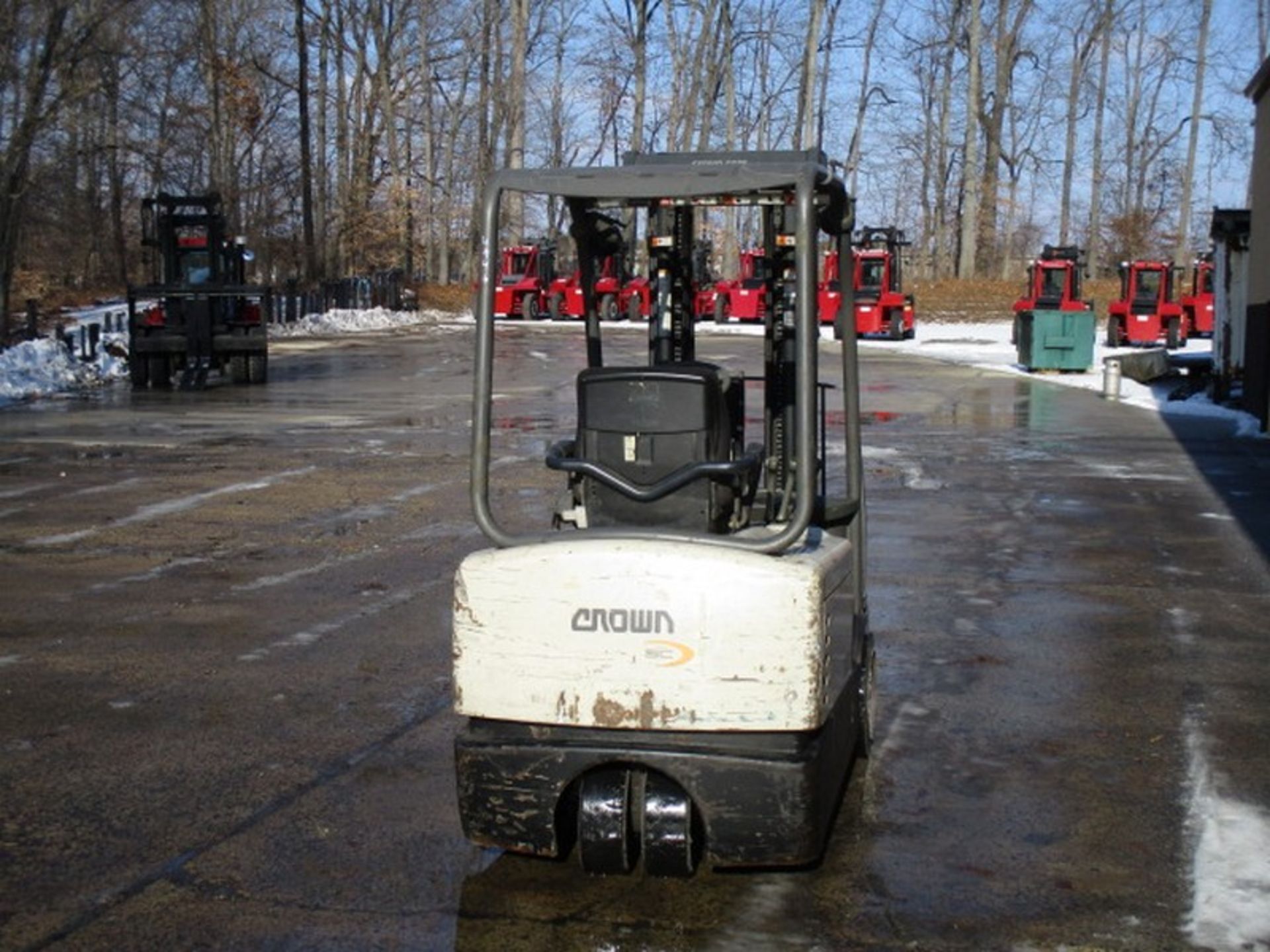 Crown SC4040-40 3-Wheel Electric Cushion Fork Truck, - Image 9 of 12