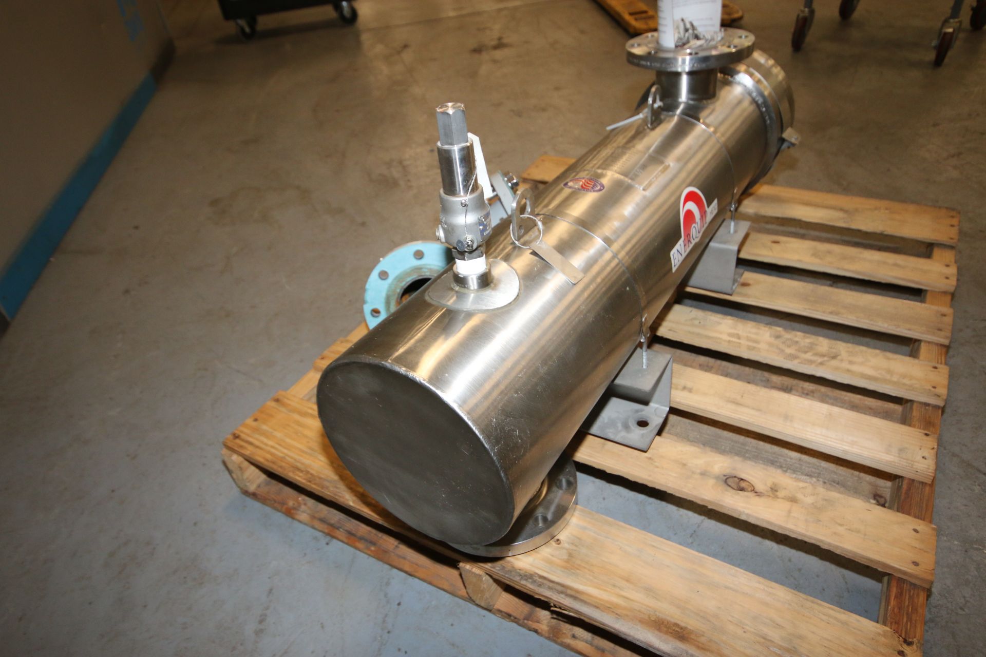 2013 Enerquip S/S Shell & Tube Heat Exchanger, S/N 16323, Tag. No.: T3421-HEX2, MAWP Shell Side: 150 - Image 6 of 8