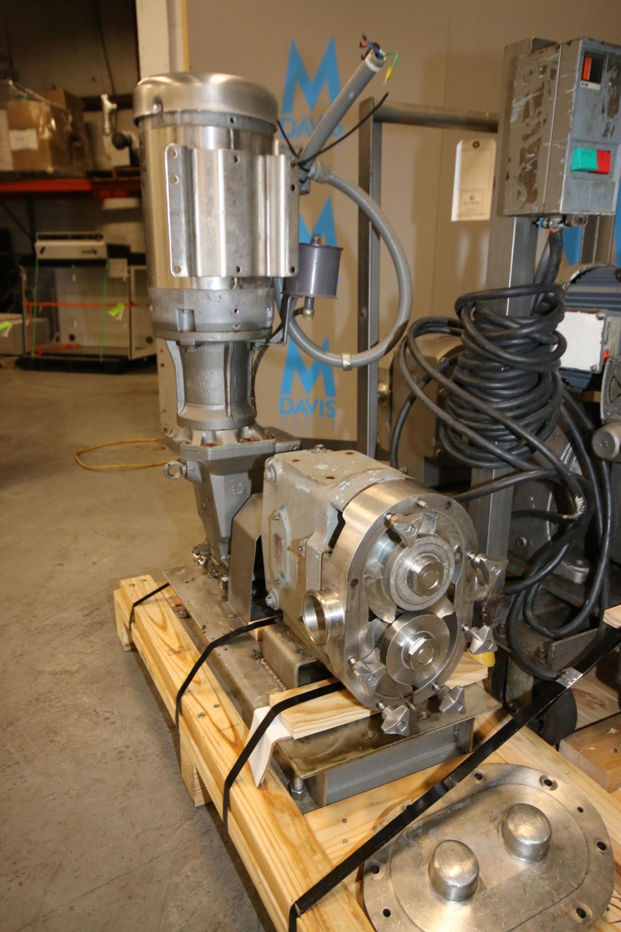 WCB 7.5 hp Positive Displacement Pump, M/N 060, S/N 455423R1 08, with 2-1/2" S/S Clamp Type Inlet/